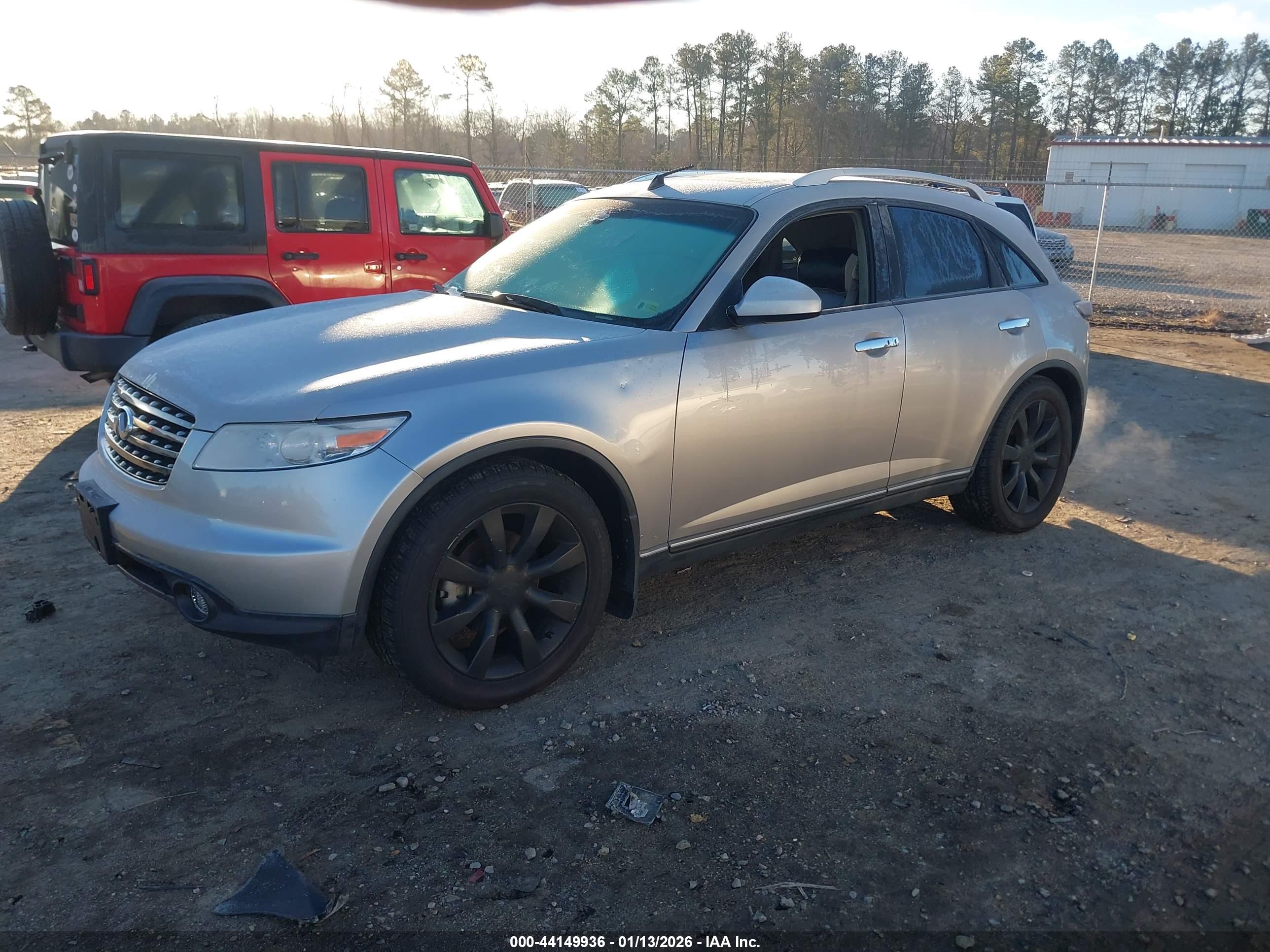 INFINITI FX35 image 2