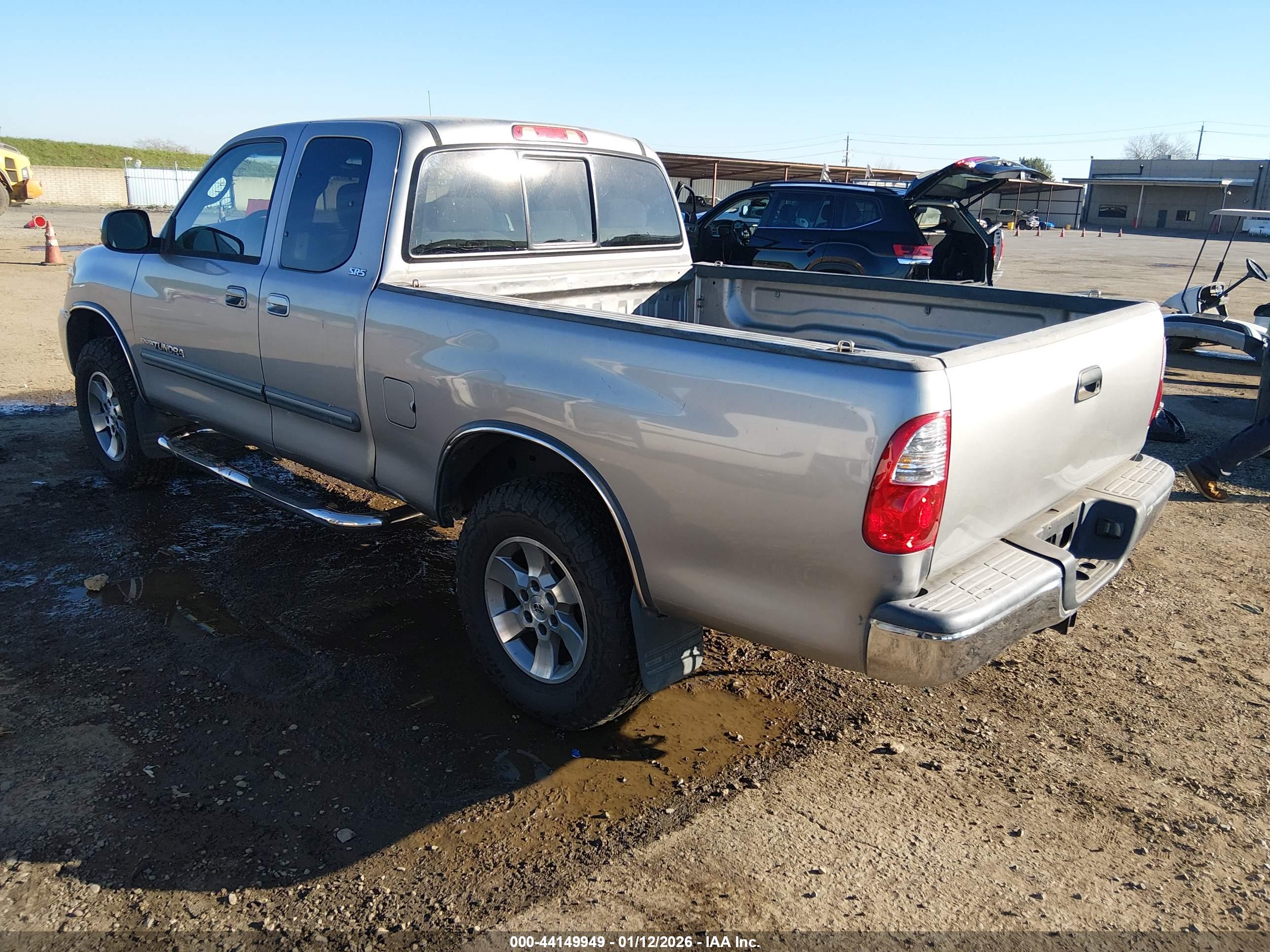 TOYOTA TUNDRA image 3