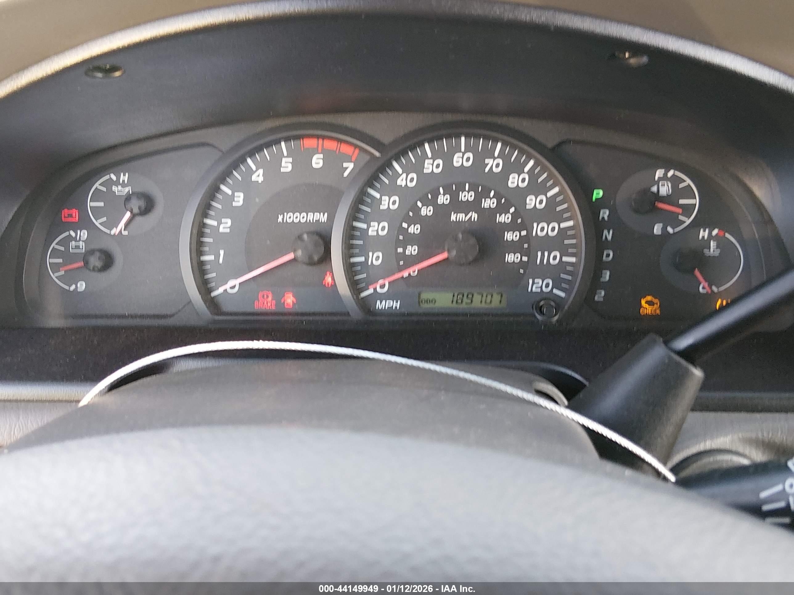 TOYOTA TUNDRA image 7