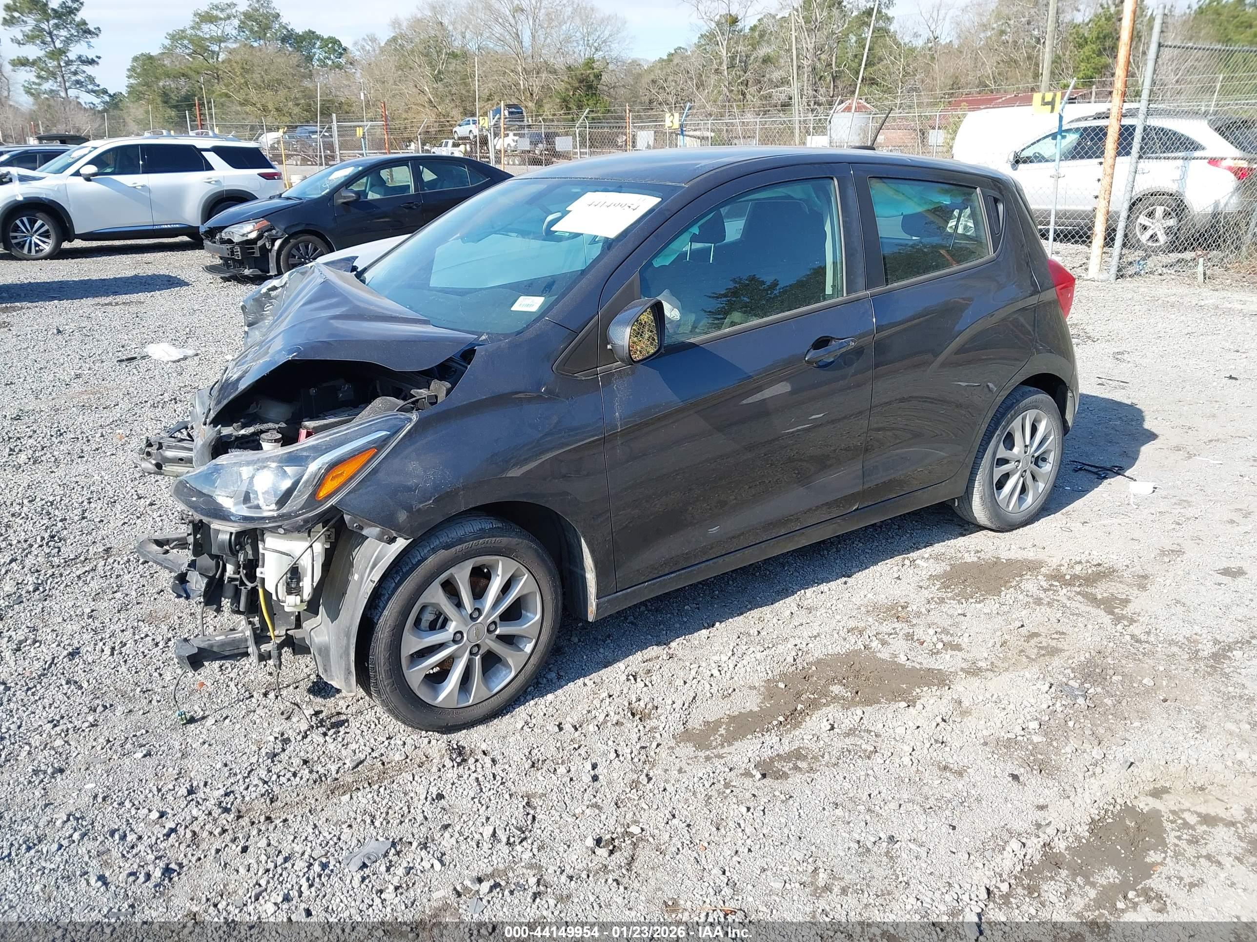 CHEVROLET SPARK image 2