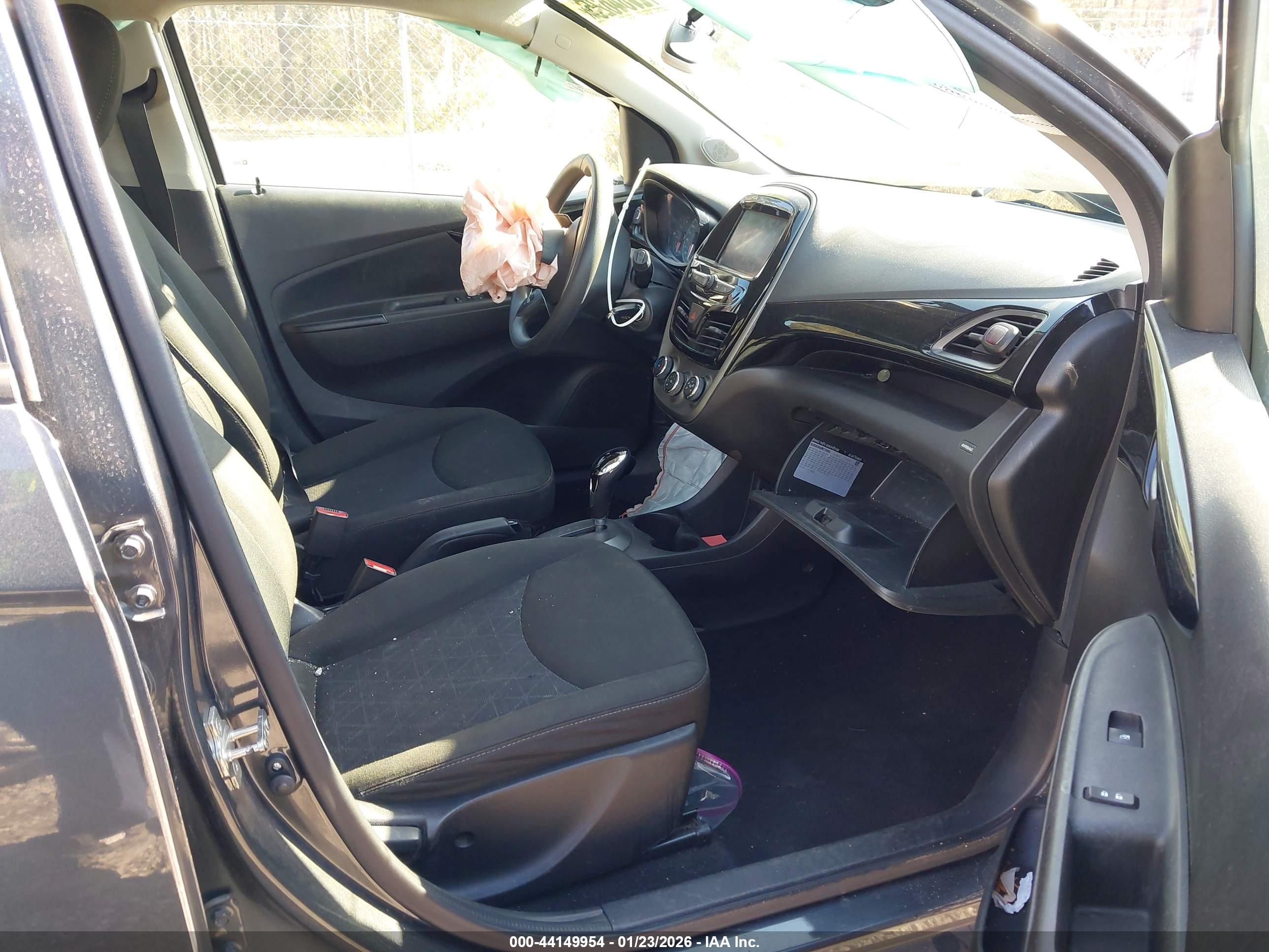 CHEVROLET SPARK image 5