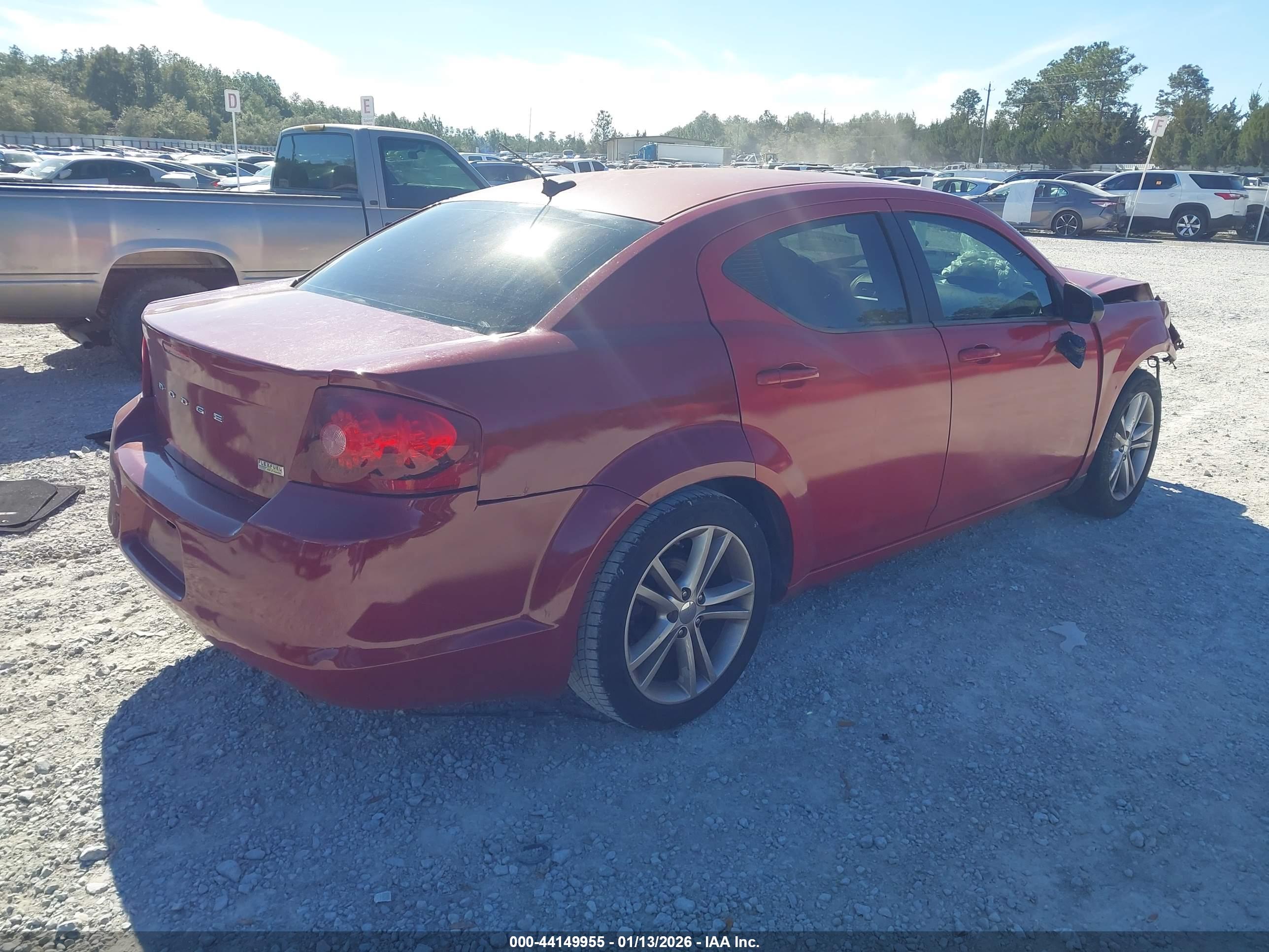DODGE AVENGER image 4