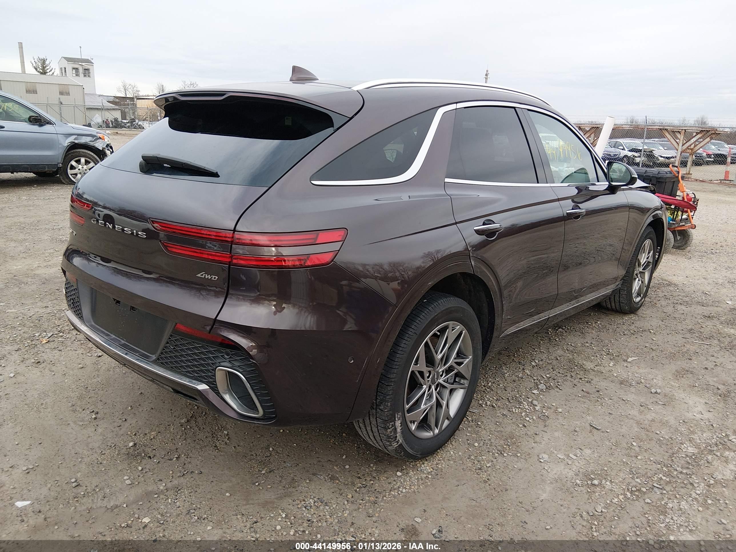 GENESIS GV70 image 4