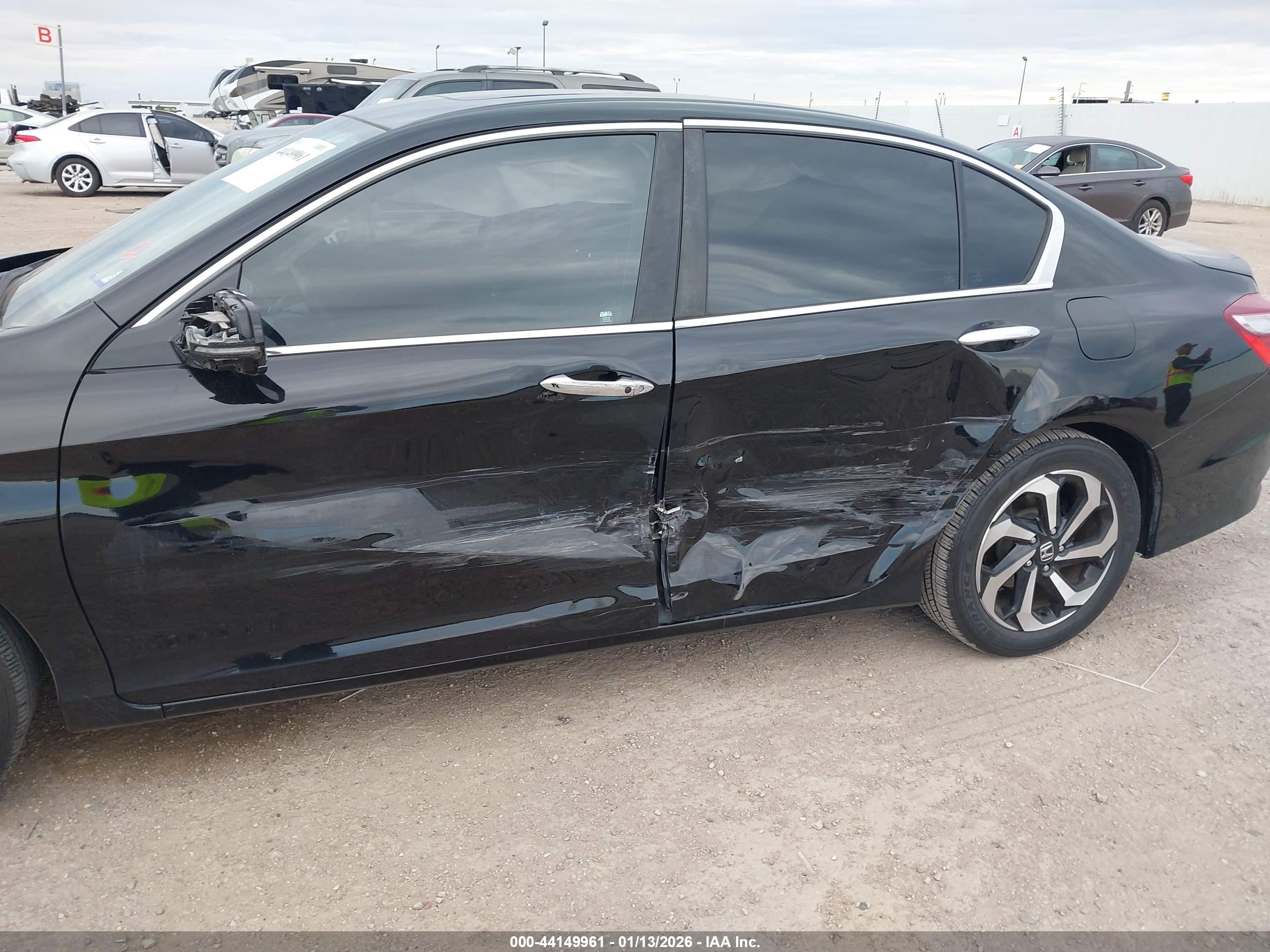 HONDA ACCORD image 6