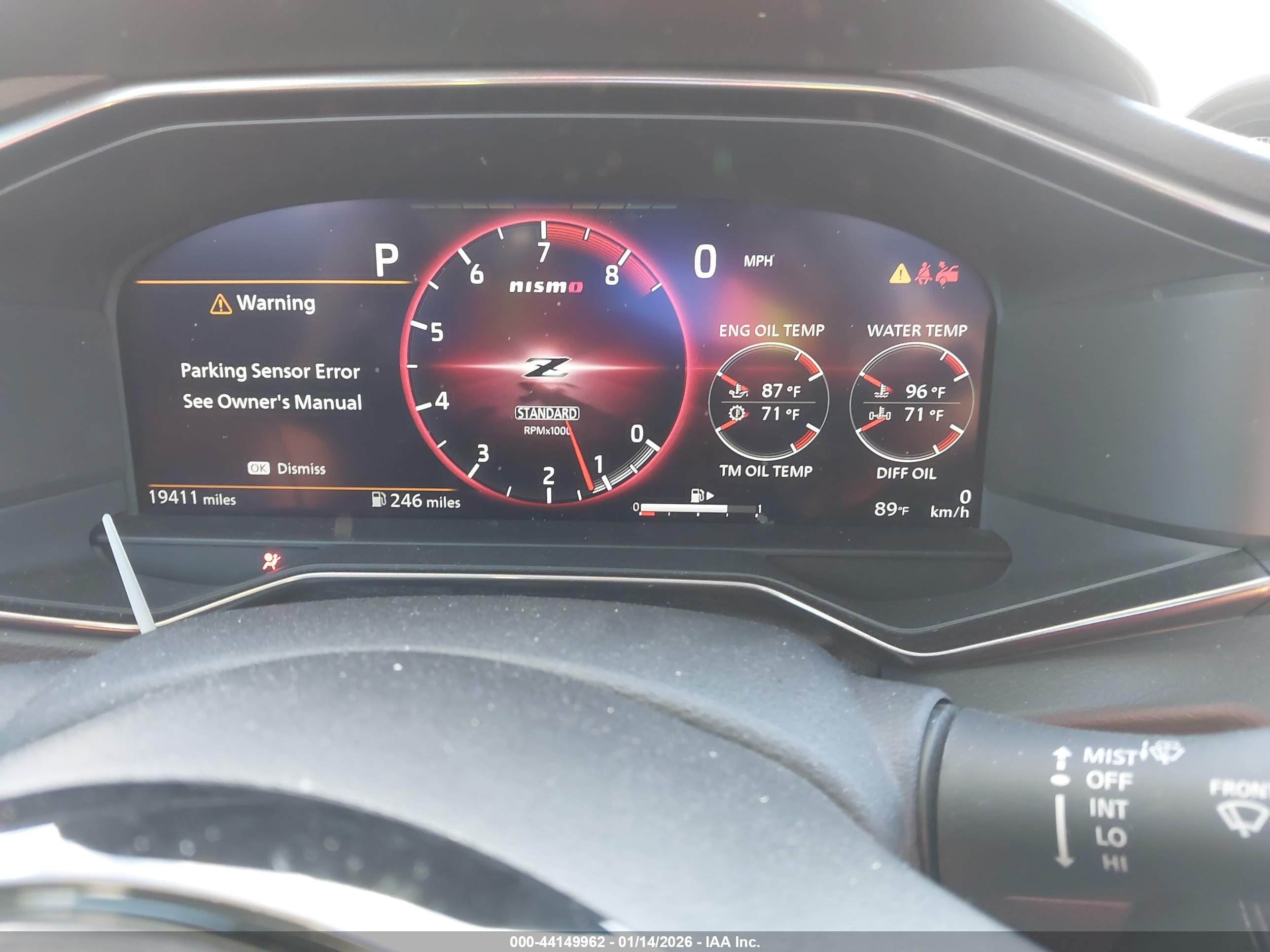 NISSAN Z image 7