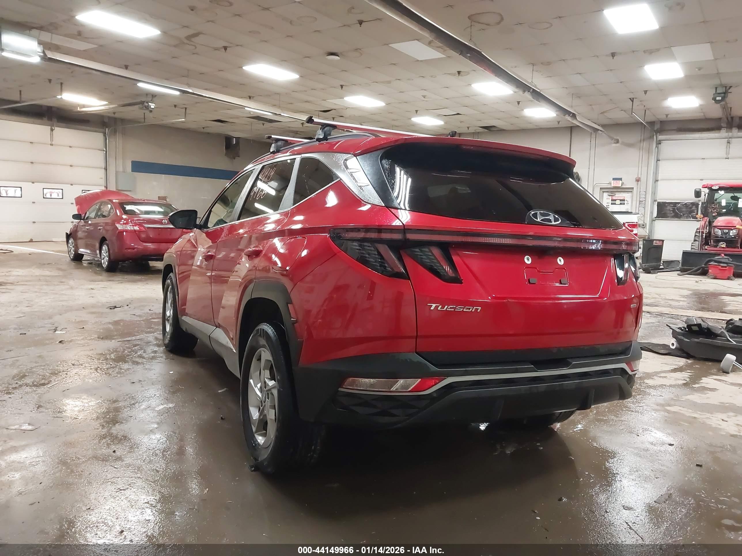 HYUNDAI TUCSON image 3