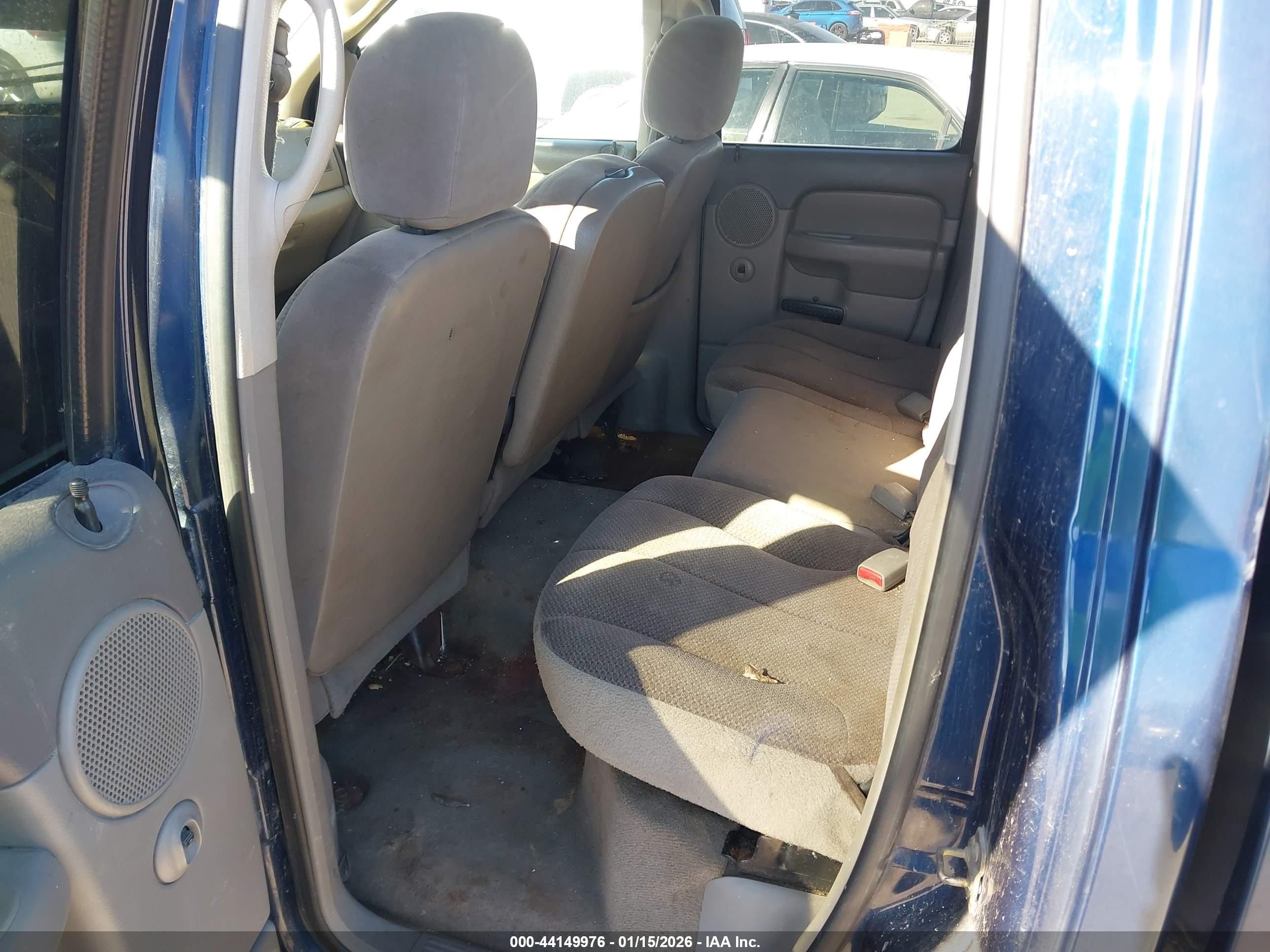 DODGE RAM image 8
