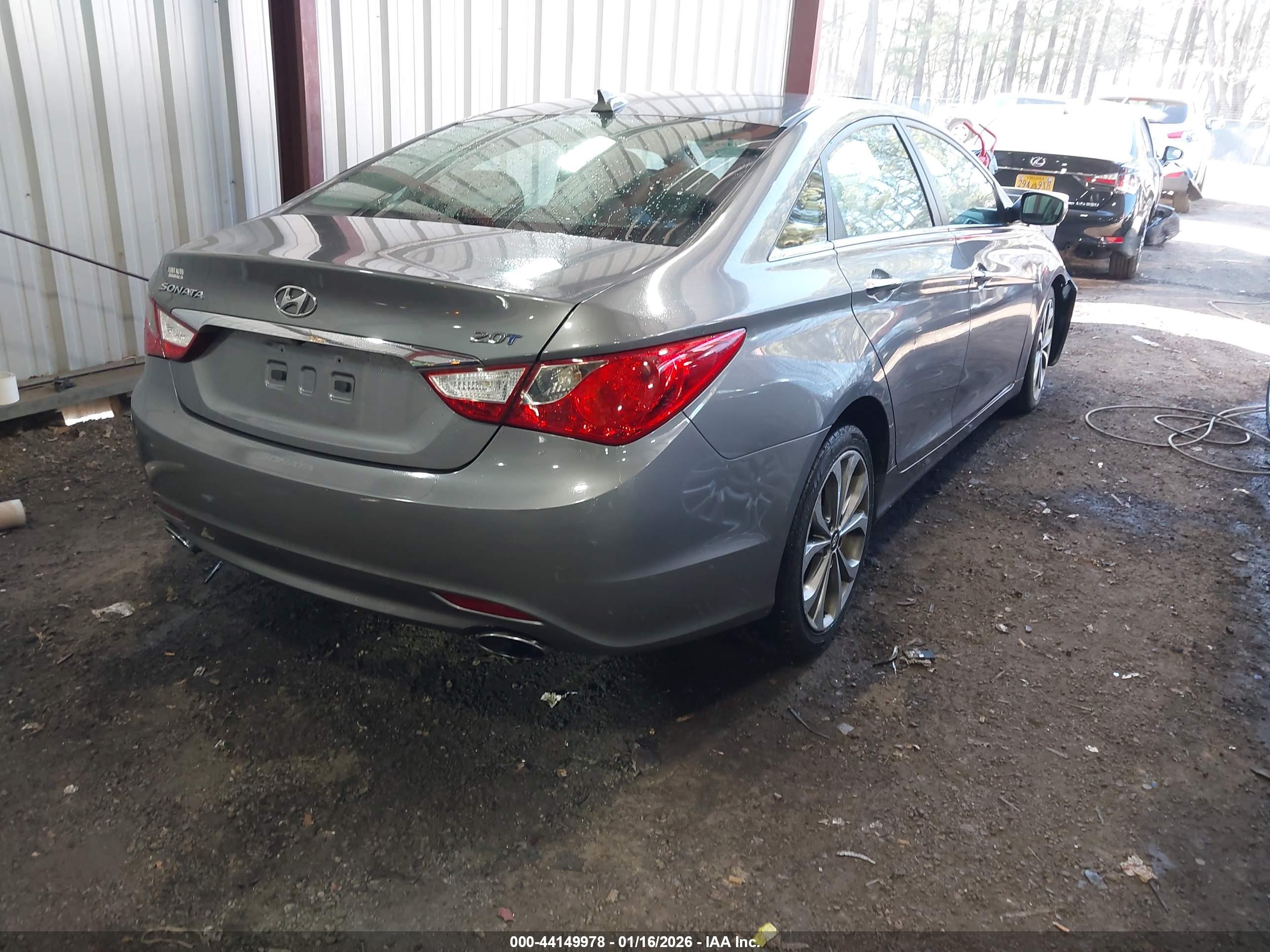 HYUNDAI SONATA image 4