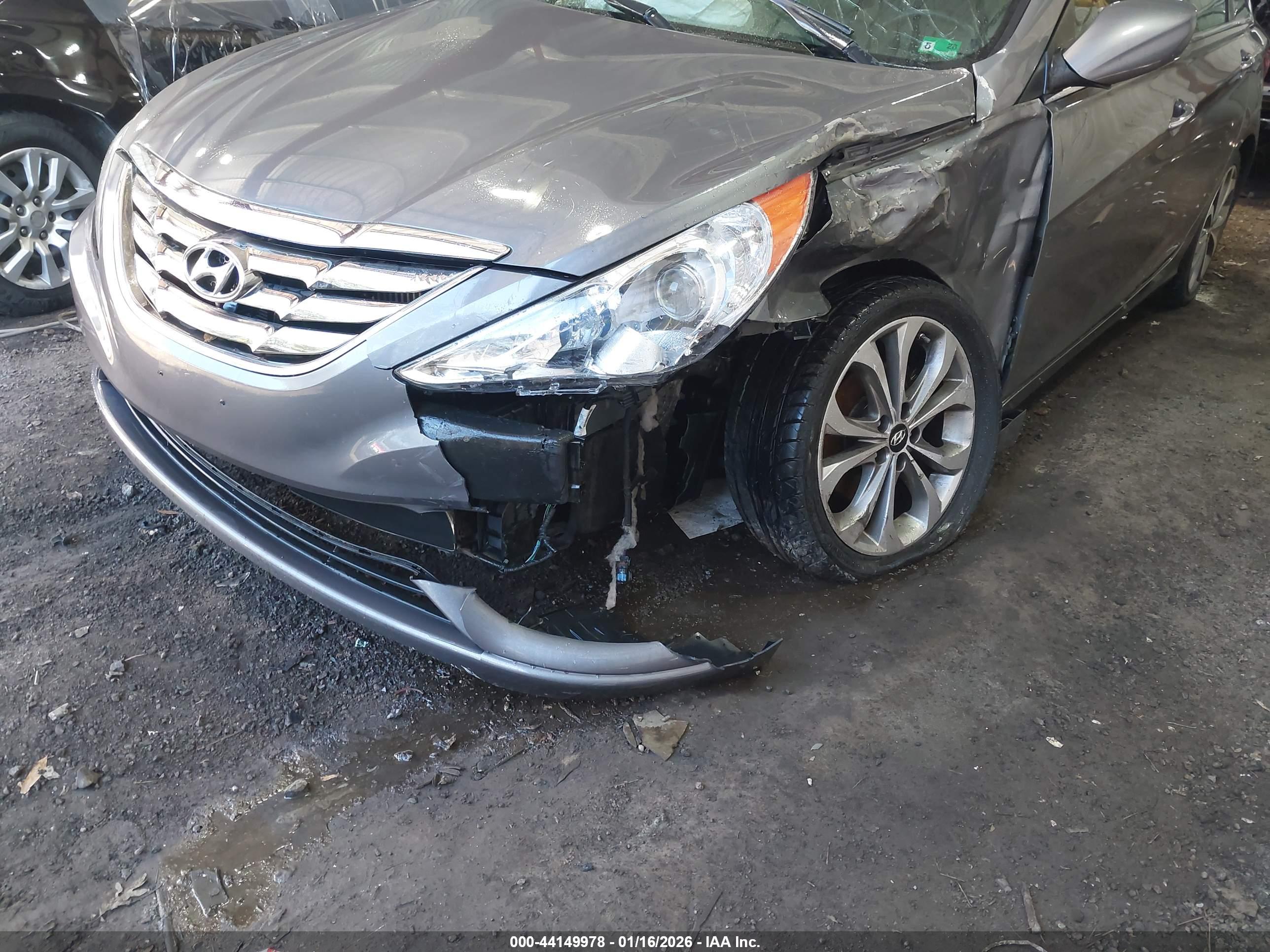 HYUNDAI SONATA image 6