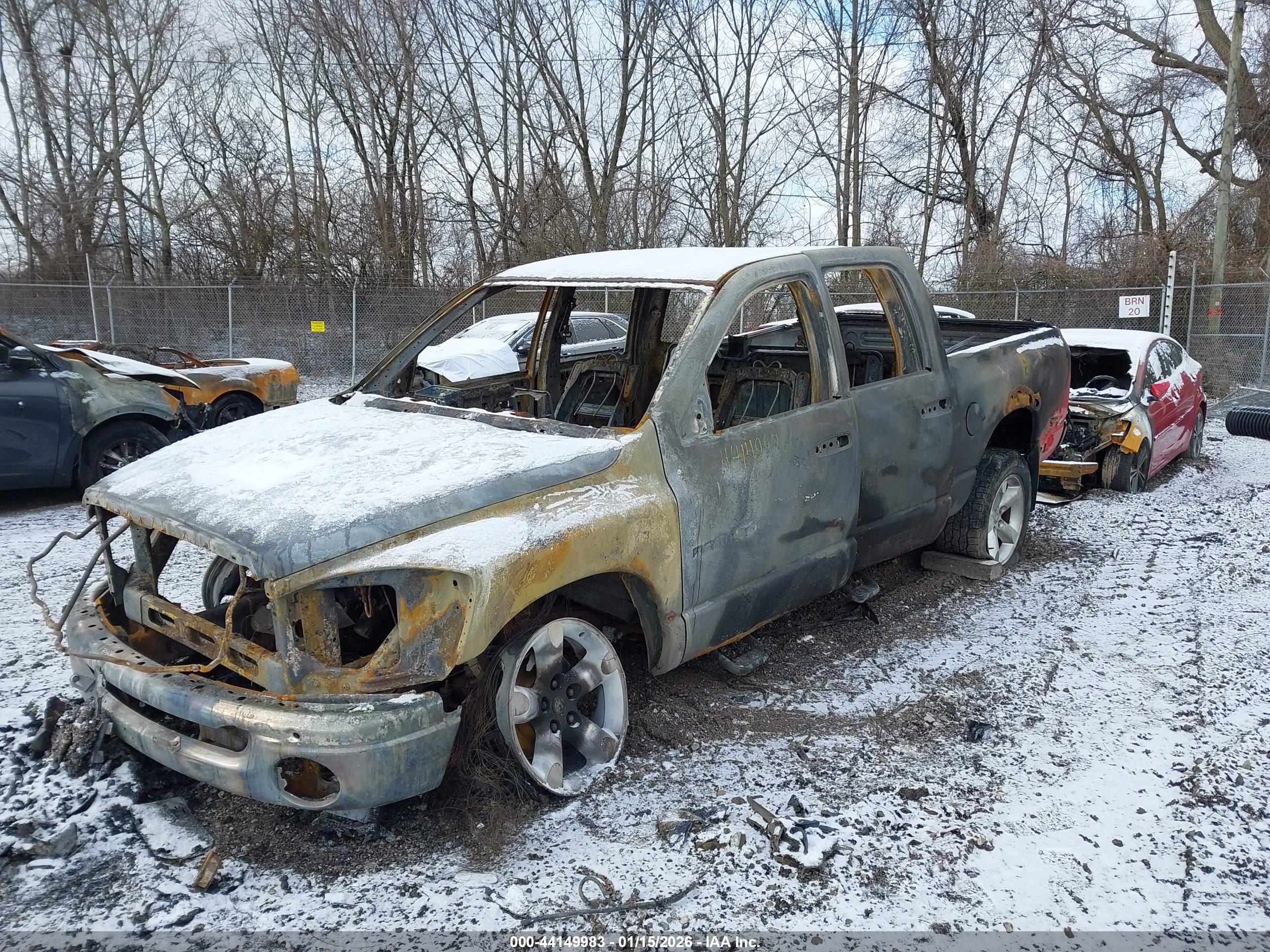 DODGE RAM image 6