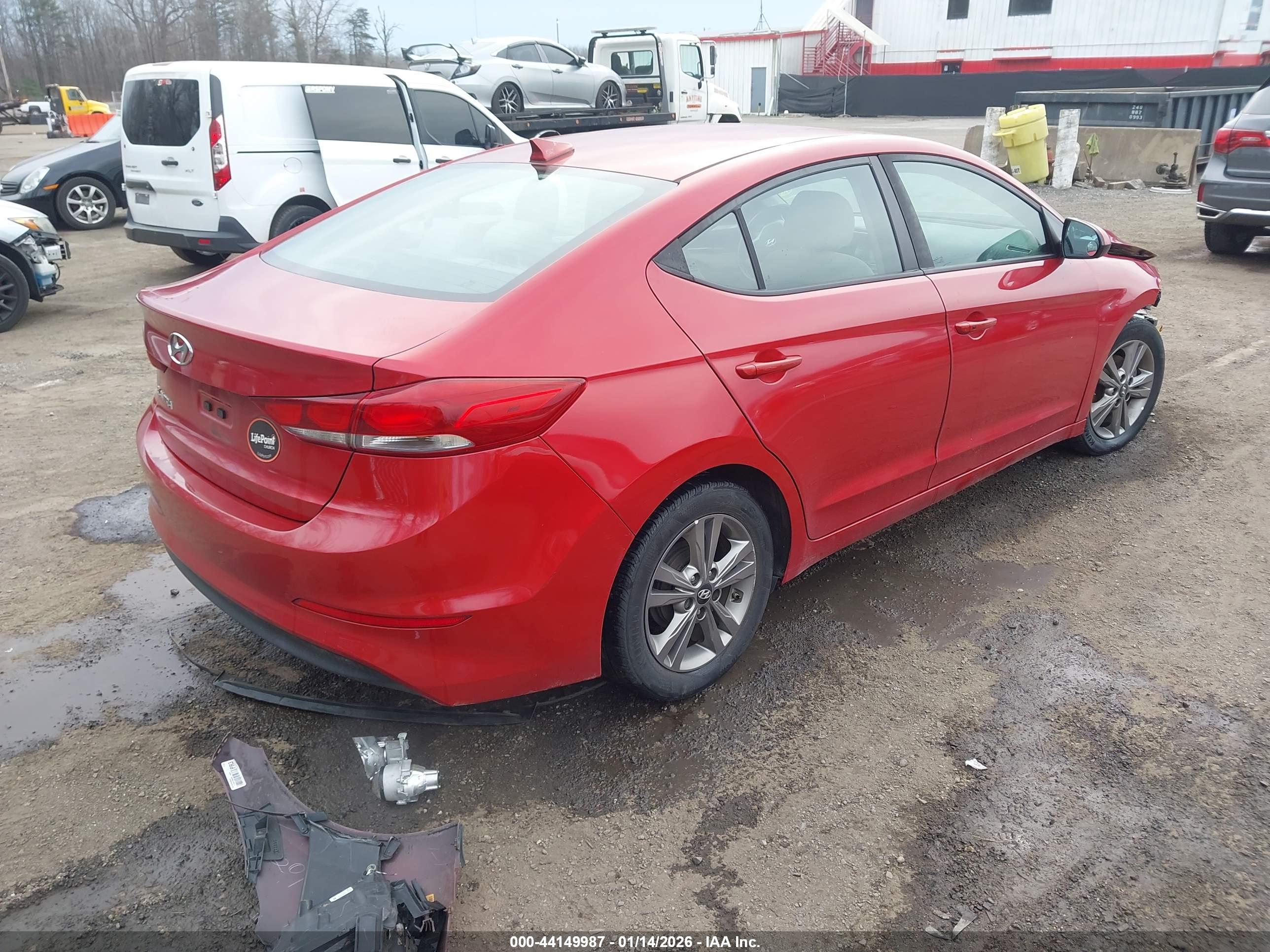 HYUNDAI ELANTRA image 4