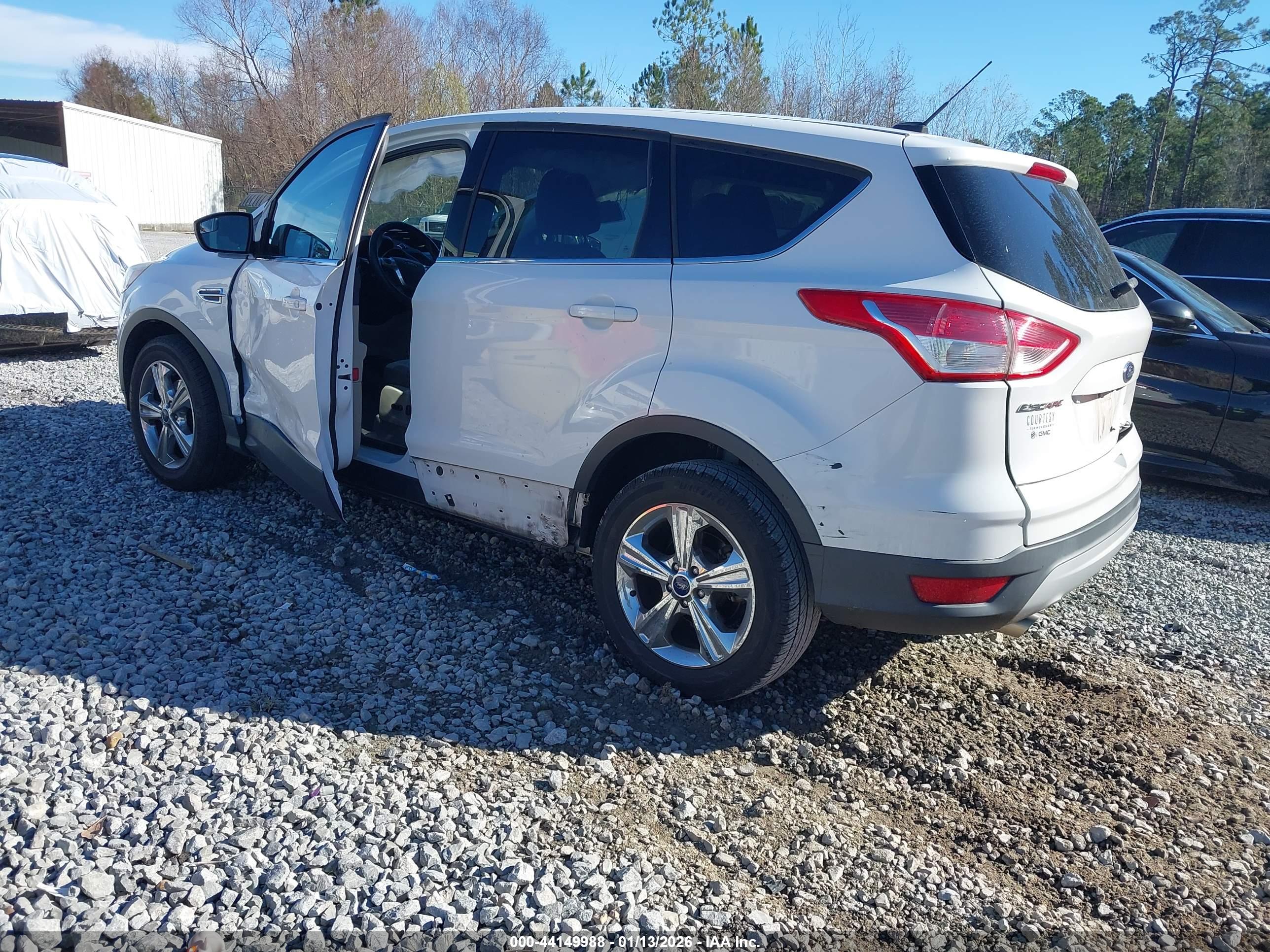 FORD ESCAPE image 3