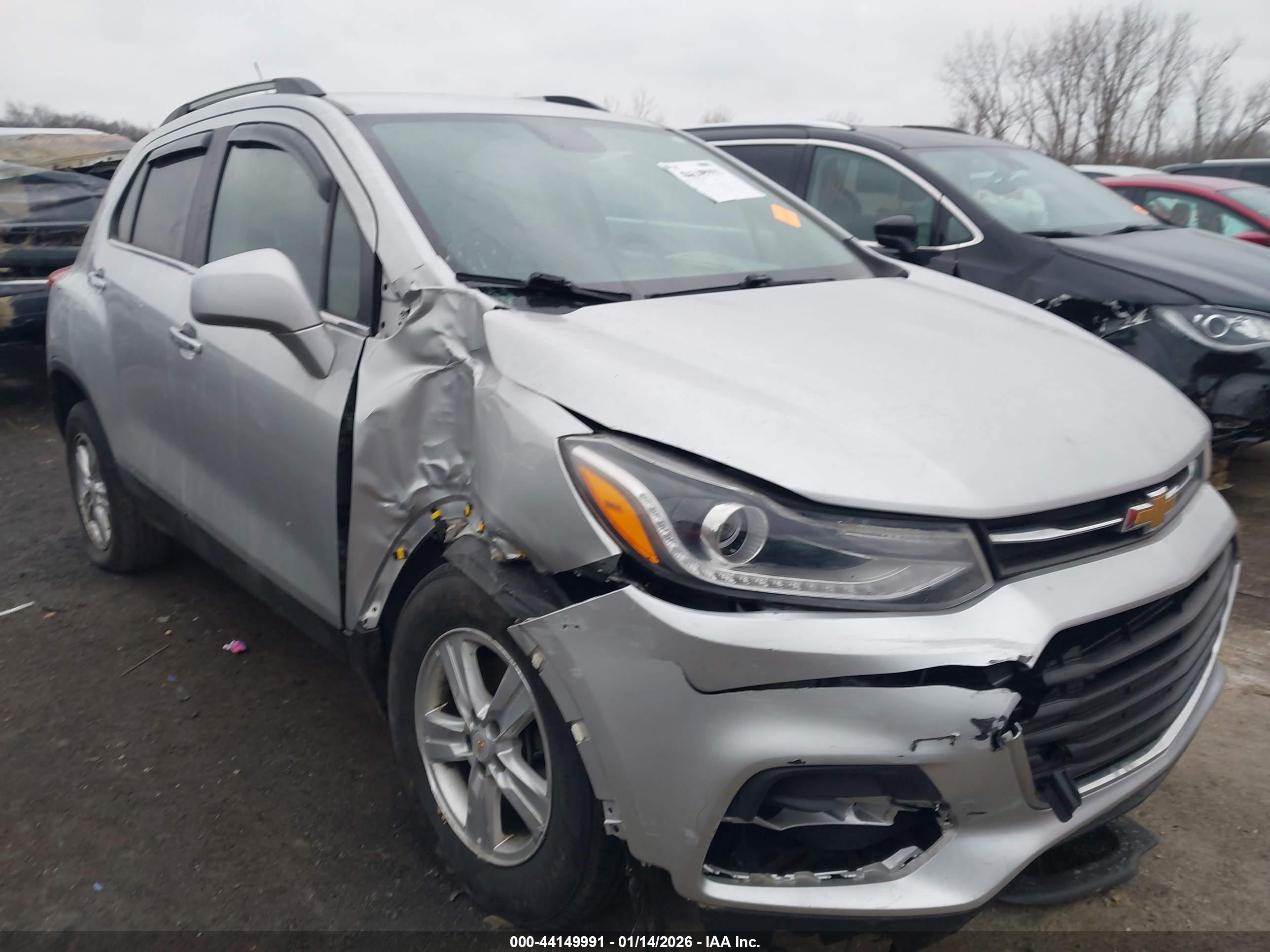 CHEVROLET TRAX image 6