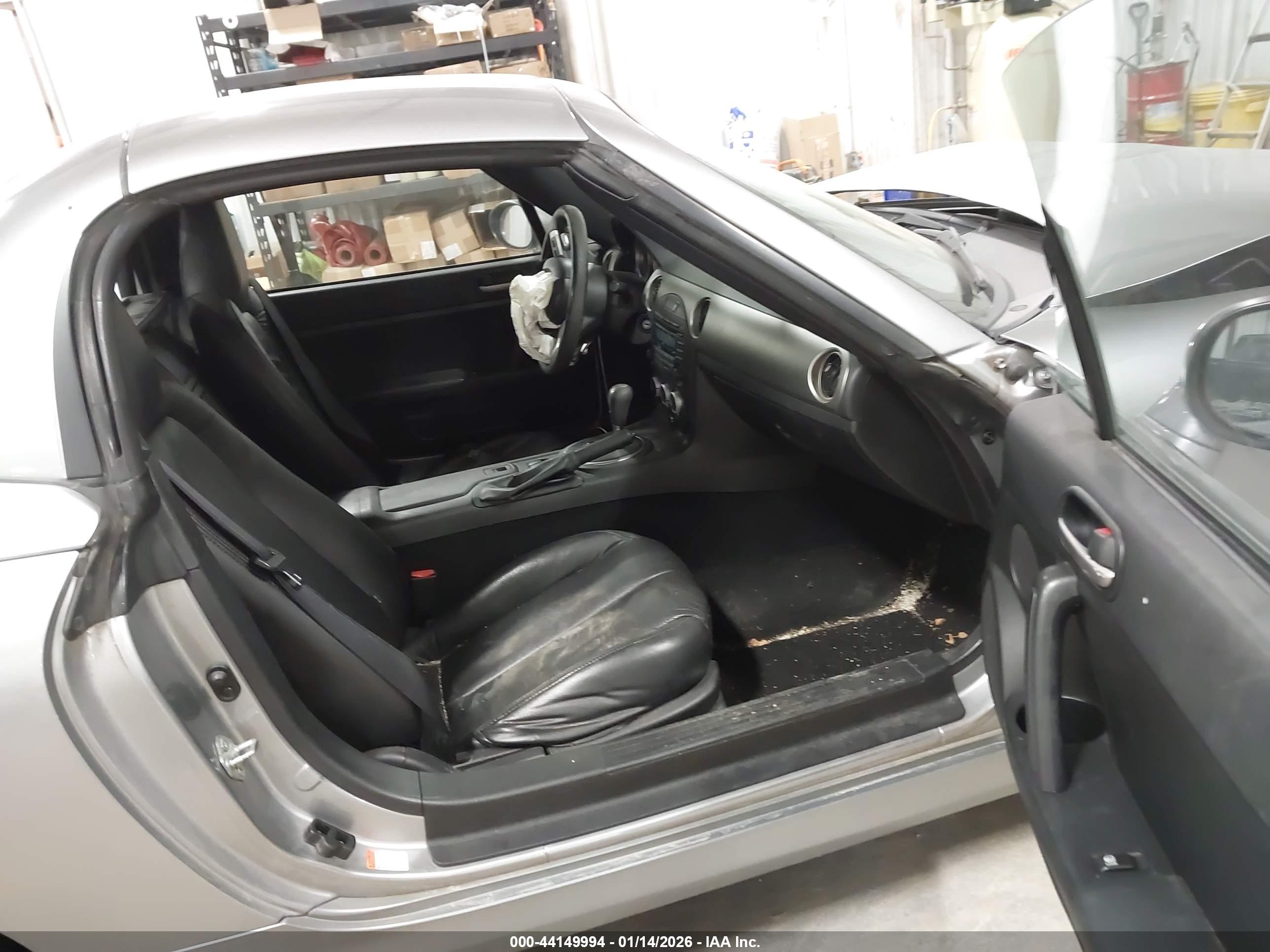 MAZDA MX-5 image 5
