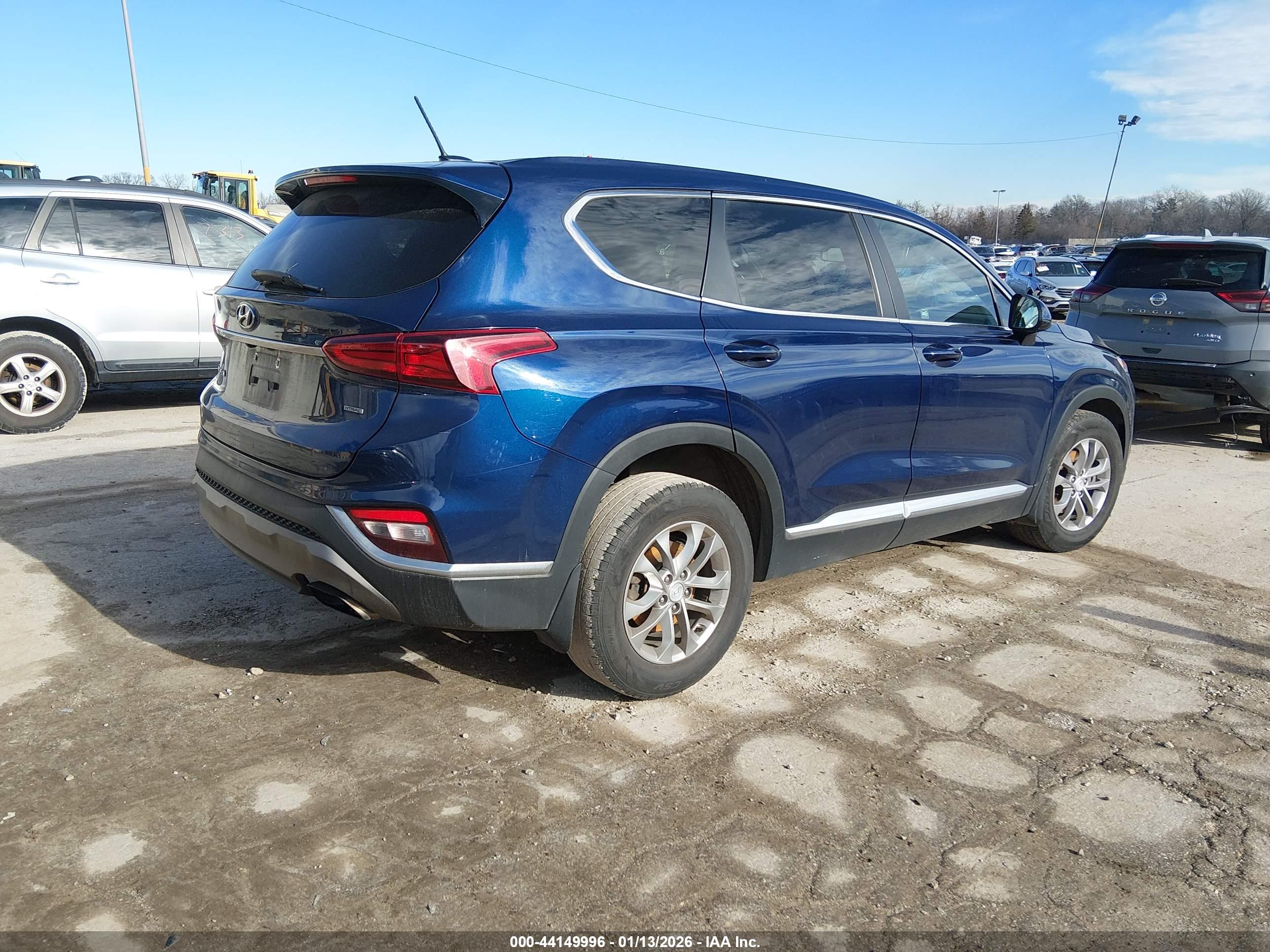 HYUNDAI SANTA image 4