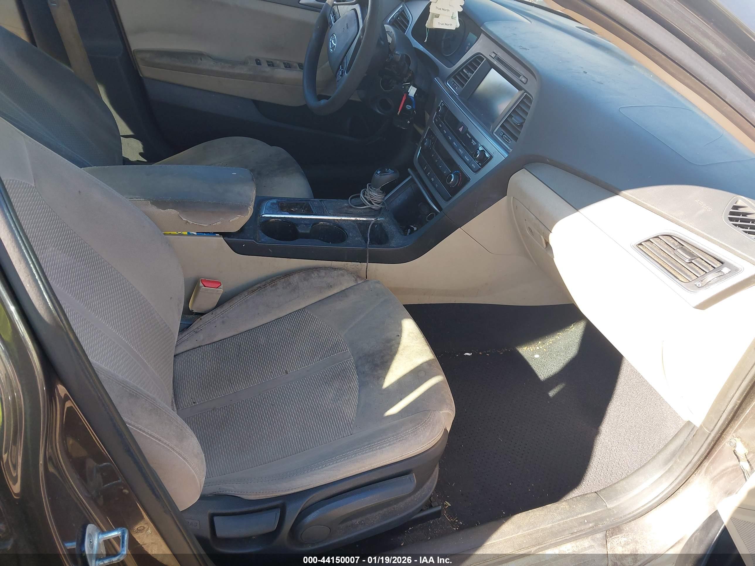 HYUNDAI SONATA image 5