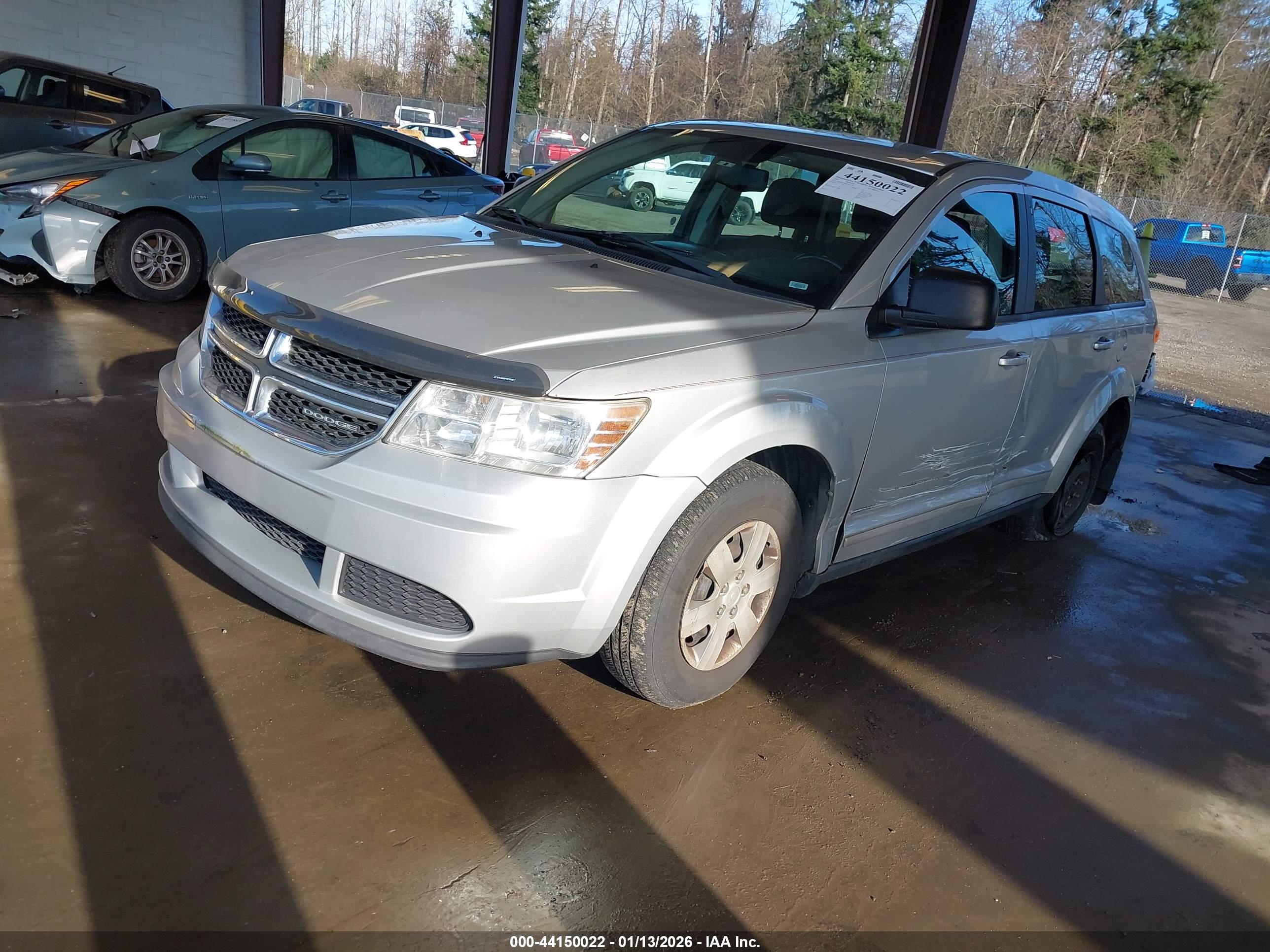 DODGE JOURNEY image 2