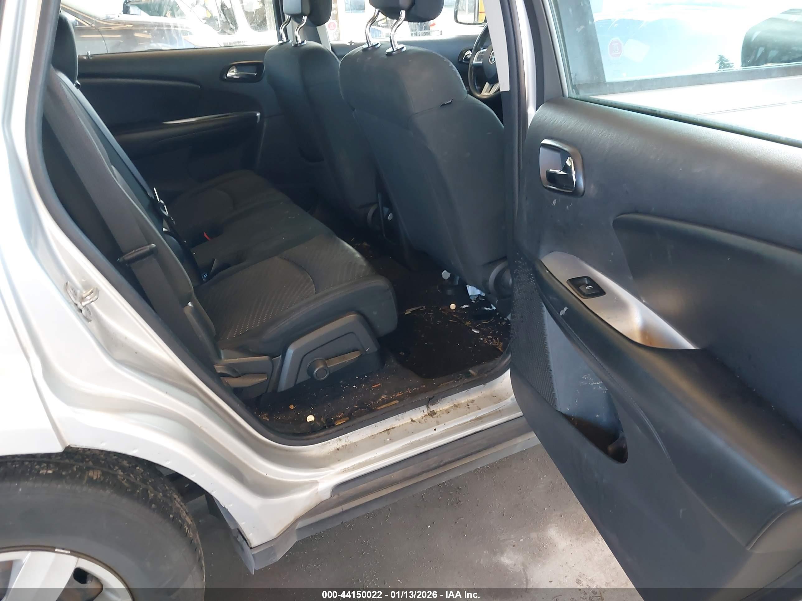 DODGE JOURNEY image 8