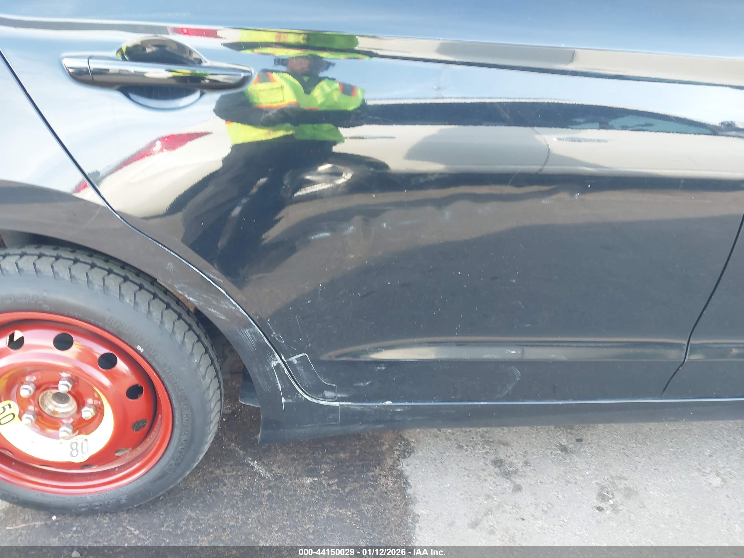 HYUNDAI ELANTRA image 6