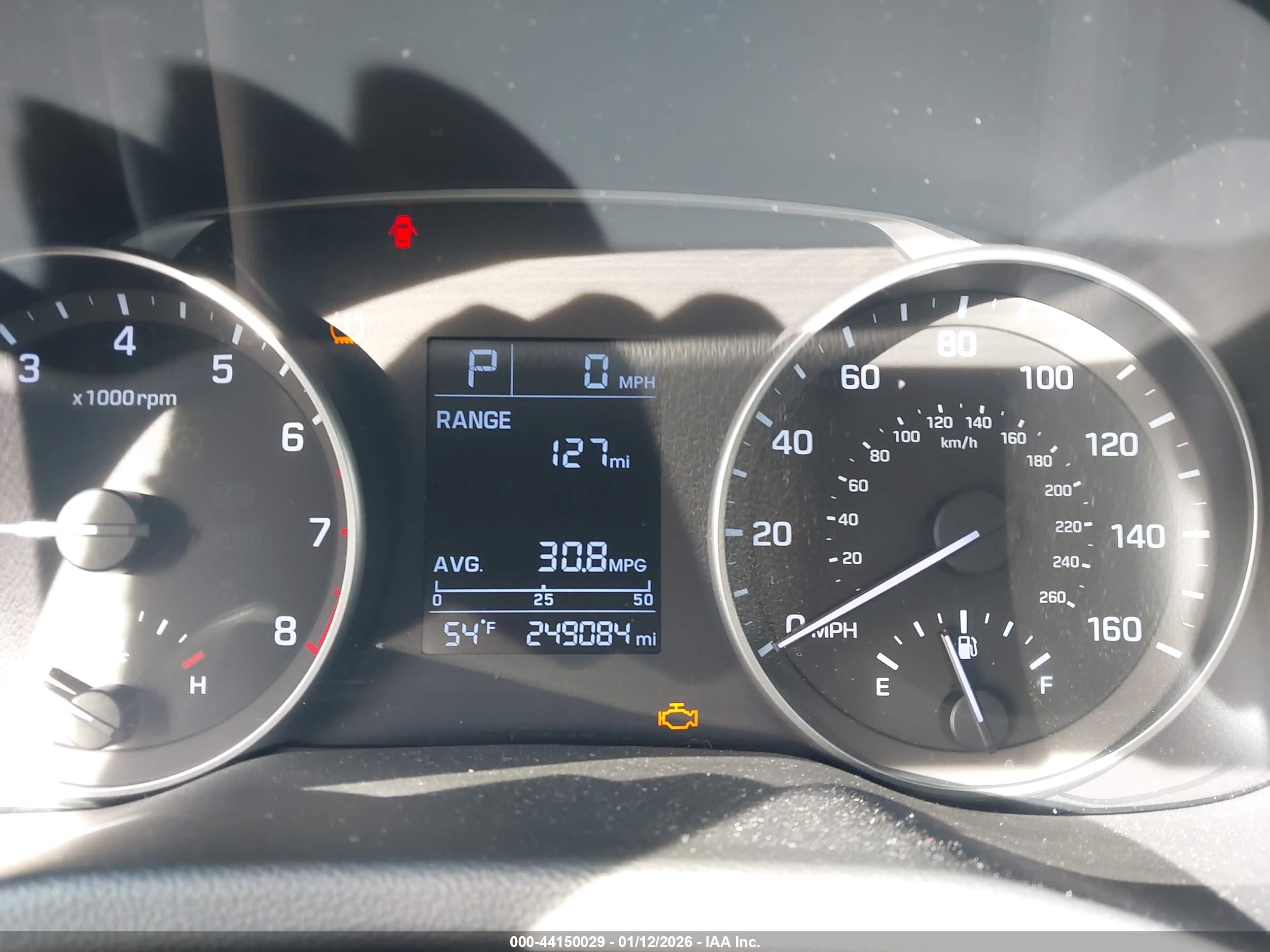 HYUNDAI ELANTRA image 7
