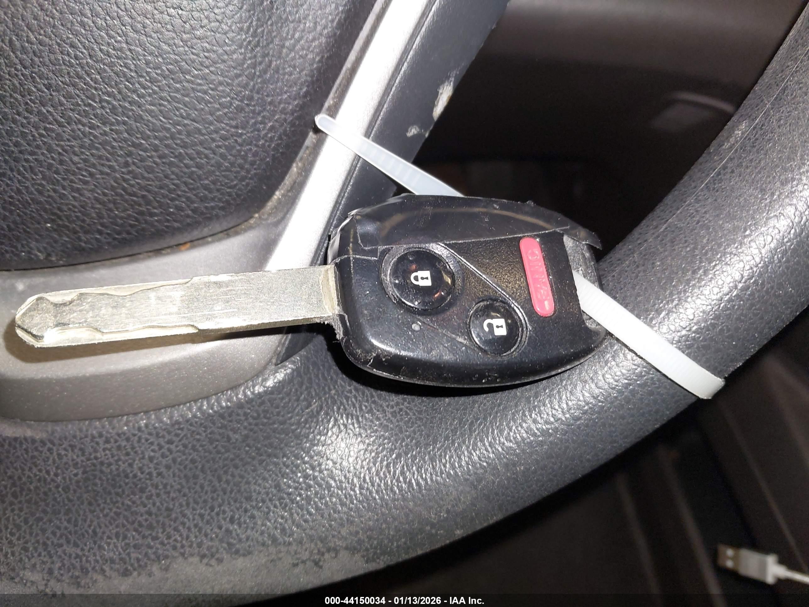HONDA CR-V image 11