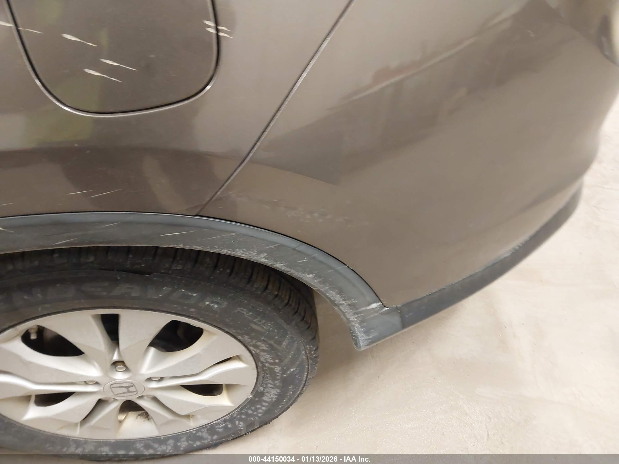 HONDA CR-V image 6