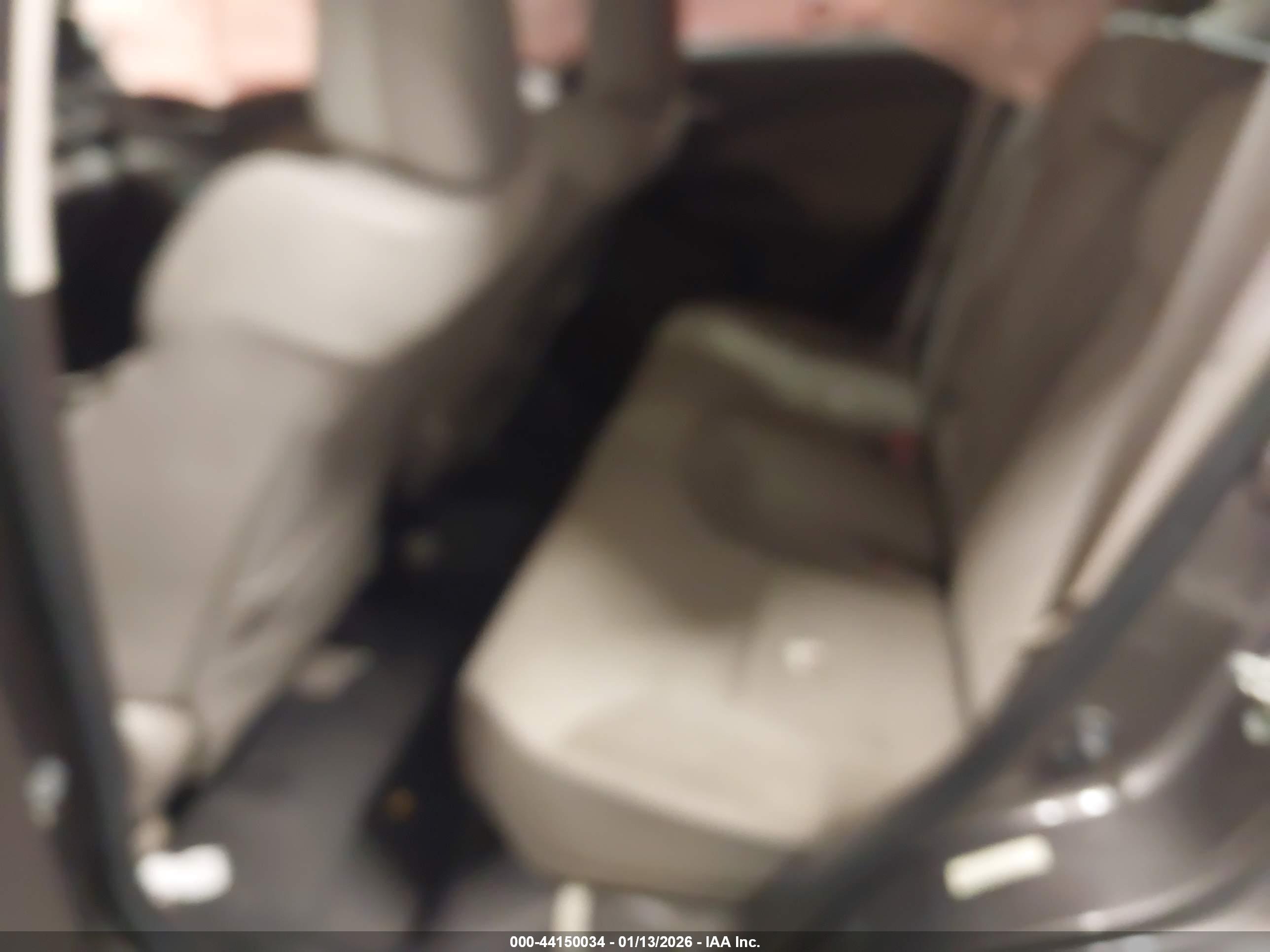 HONDA CR-V image 8