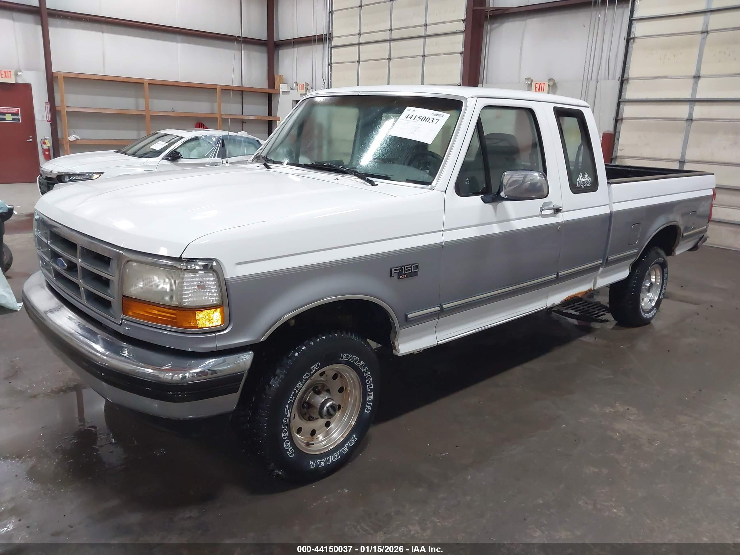 FORD F150 image 2