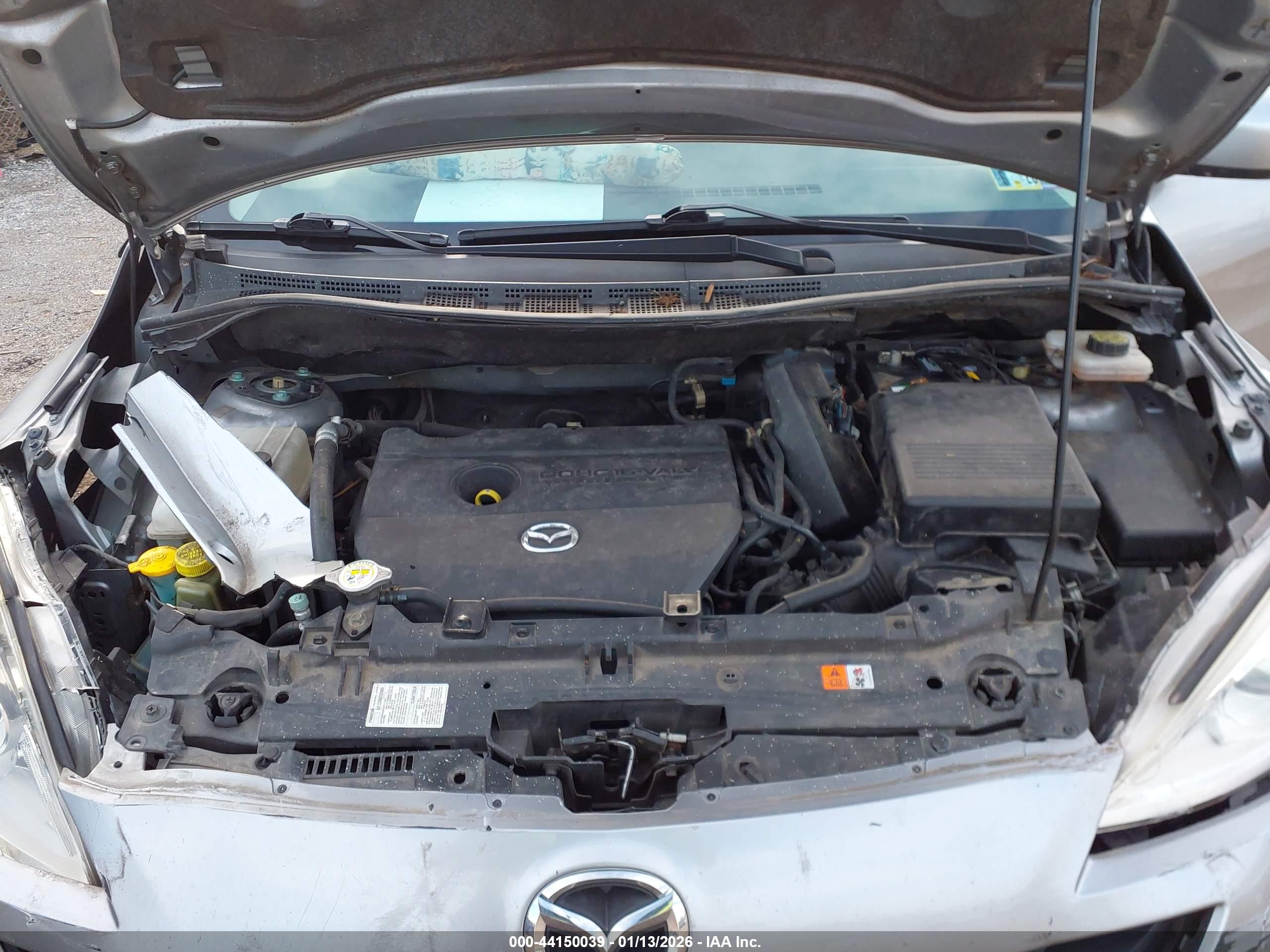 MAZDA MAZDA5 image 10