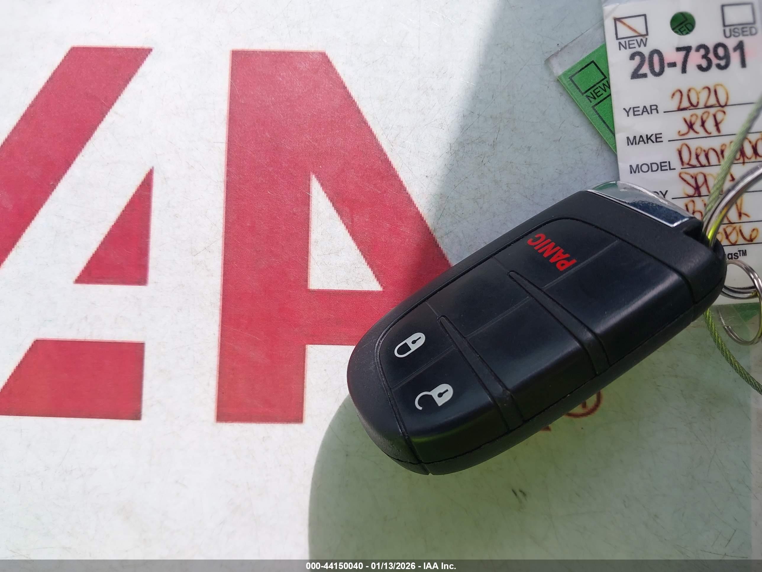JEEP RENEGADE image 11