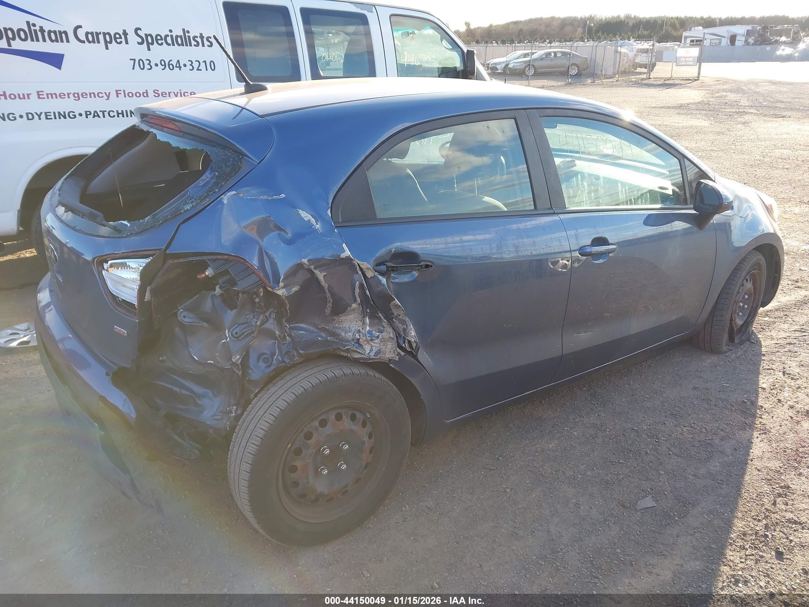 KIA RIO image 4