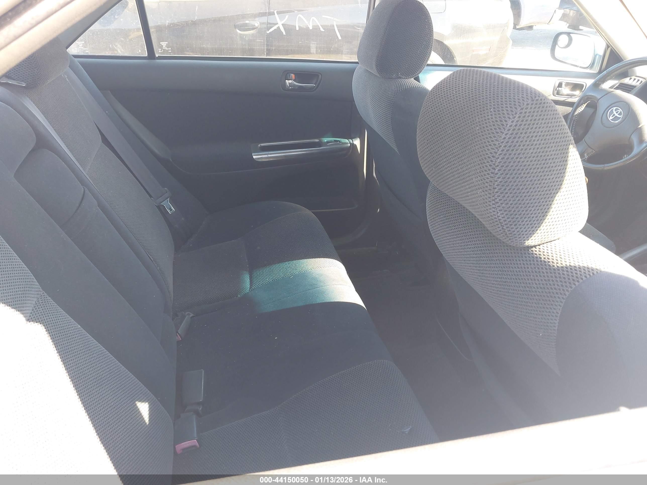TOYOTA CAMRY image 8