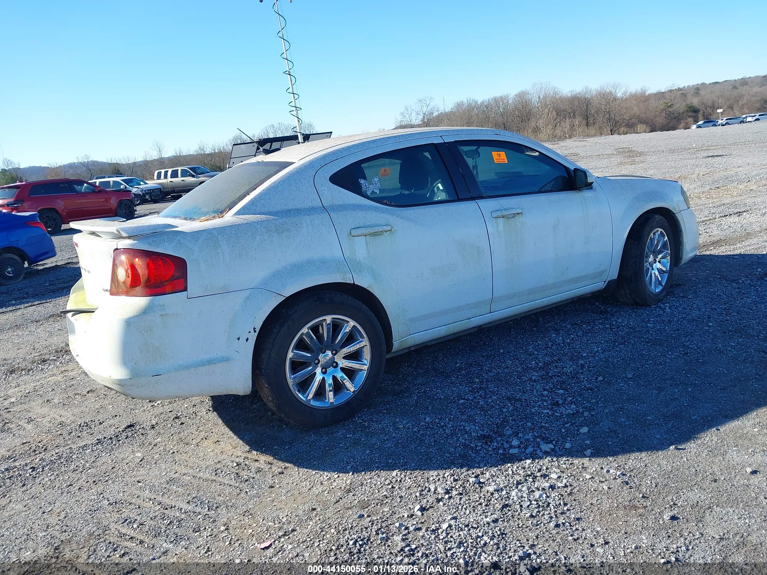 DODGE AVENGER image 4