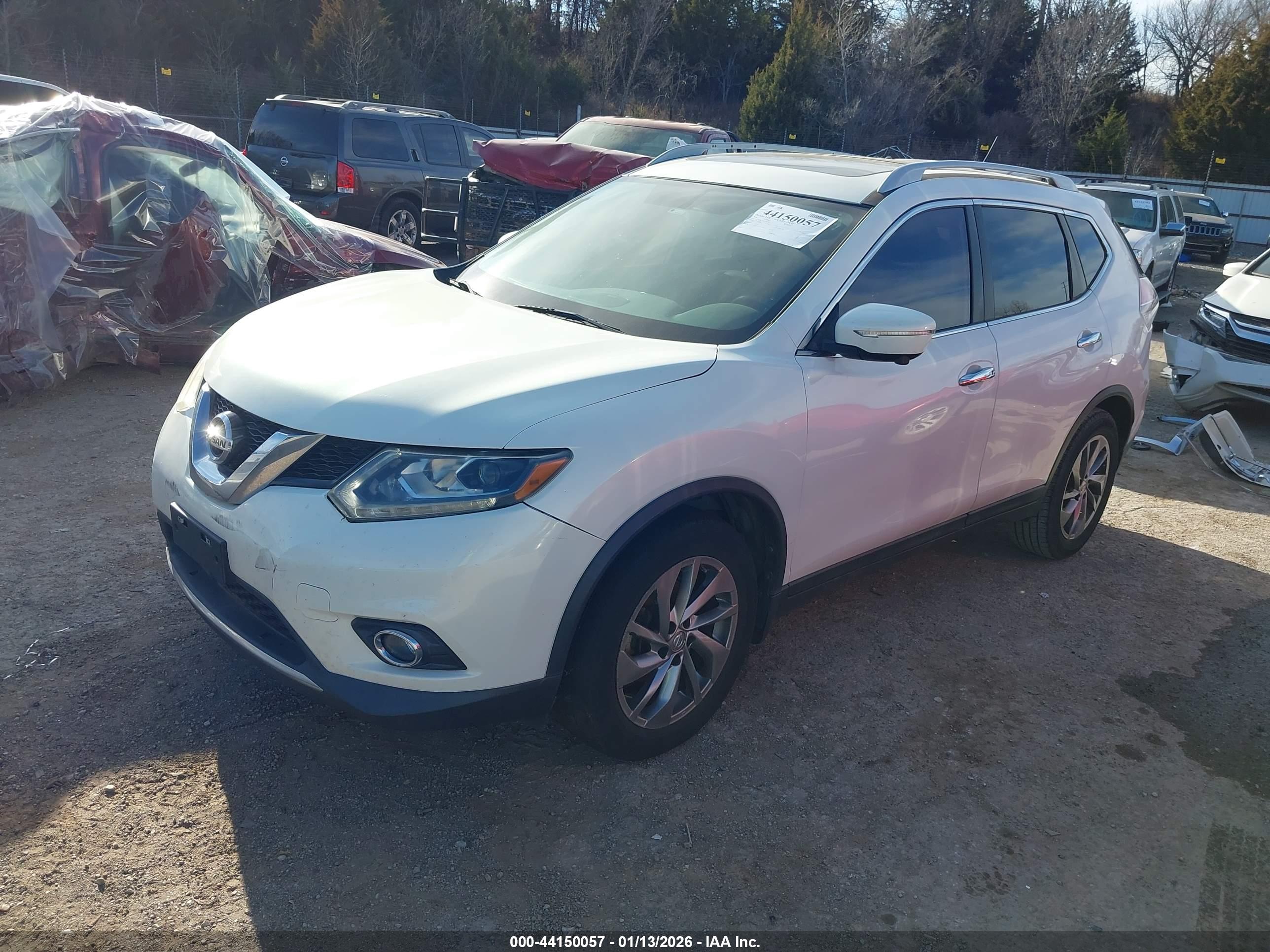 NISSAN ROGUE image 2