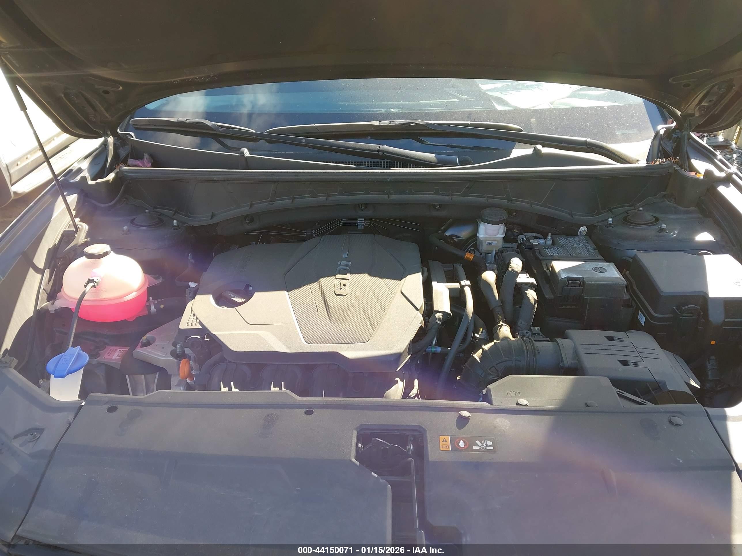 HYUNDAI TUCSON image 10
