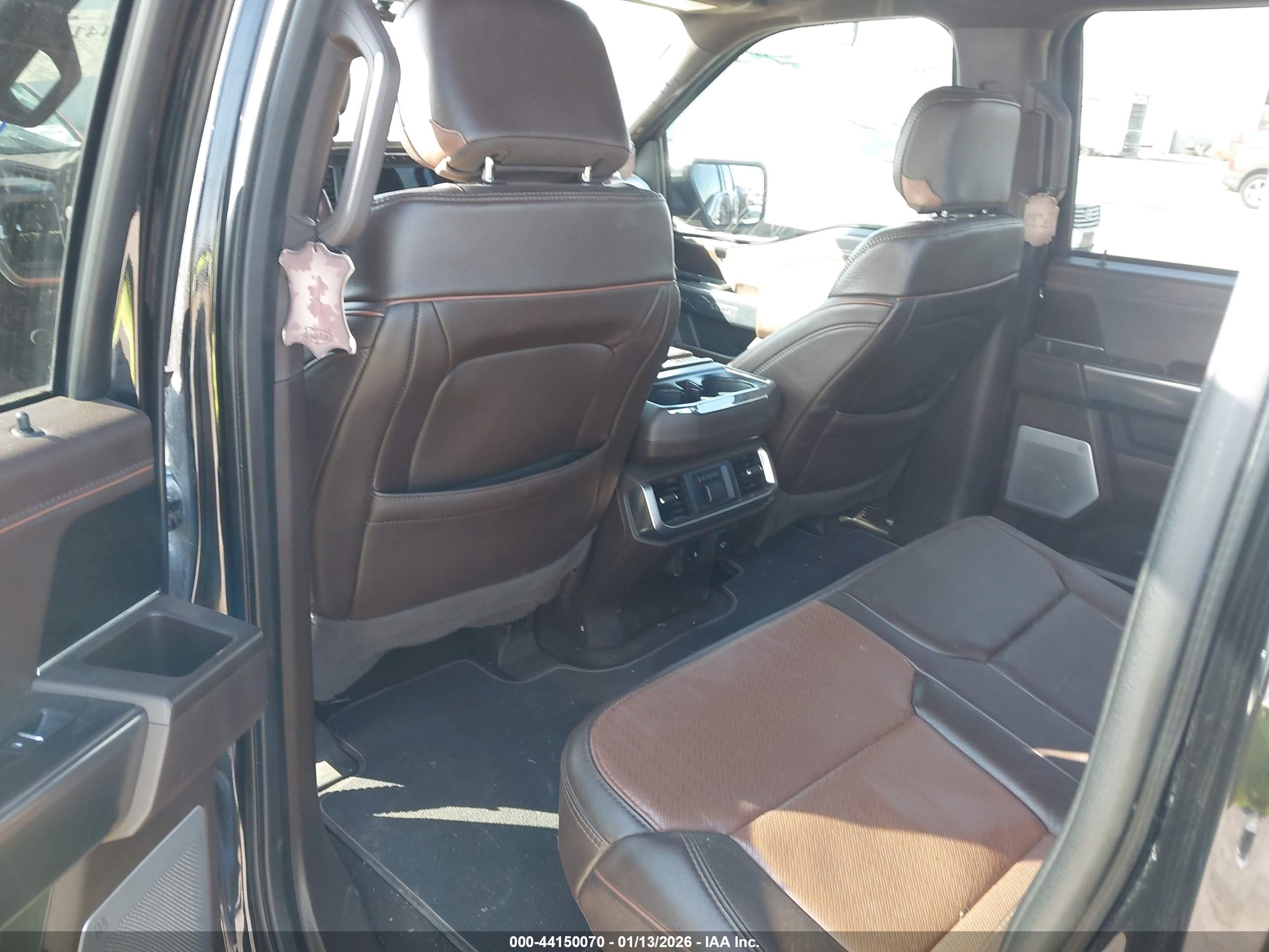 FORD F-150 image 8