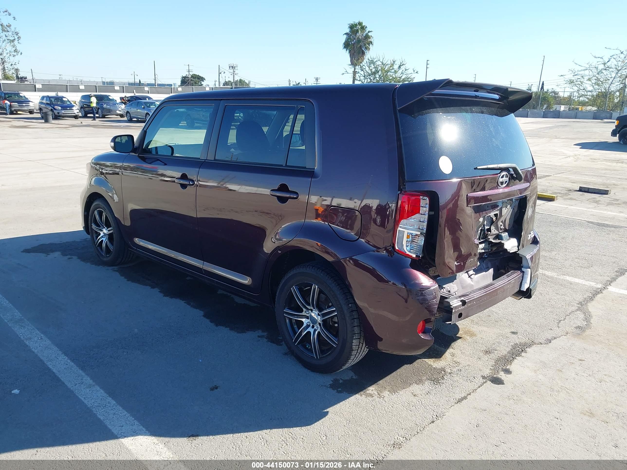 SCION XB image 3