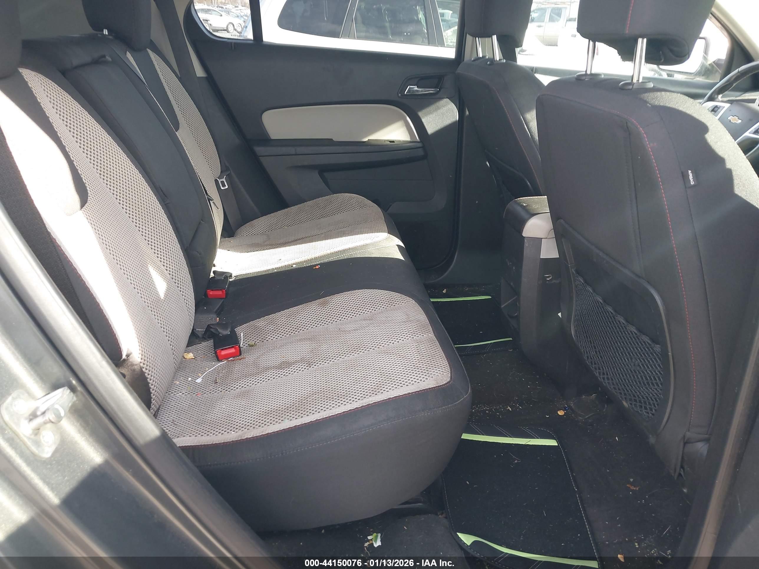 CHEVROLET EQUINOX image 8