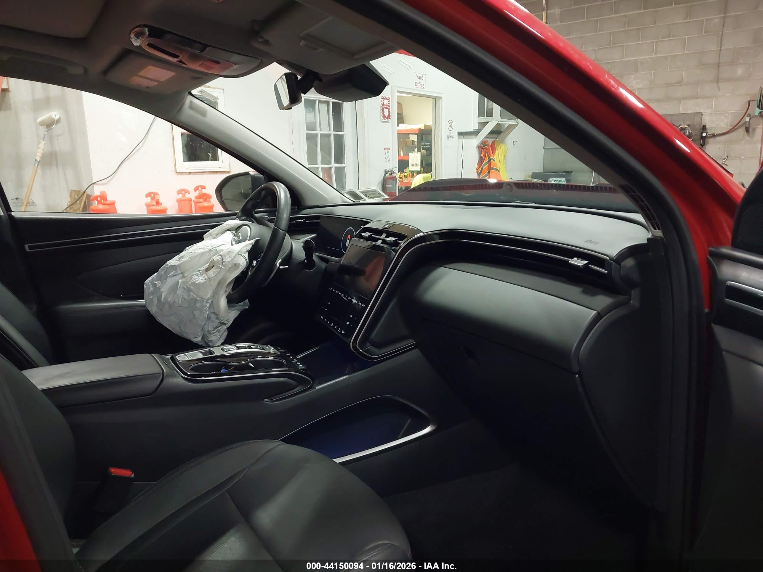 HYUNDAI TUCSON image 5