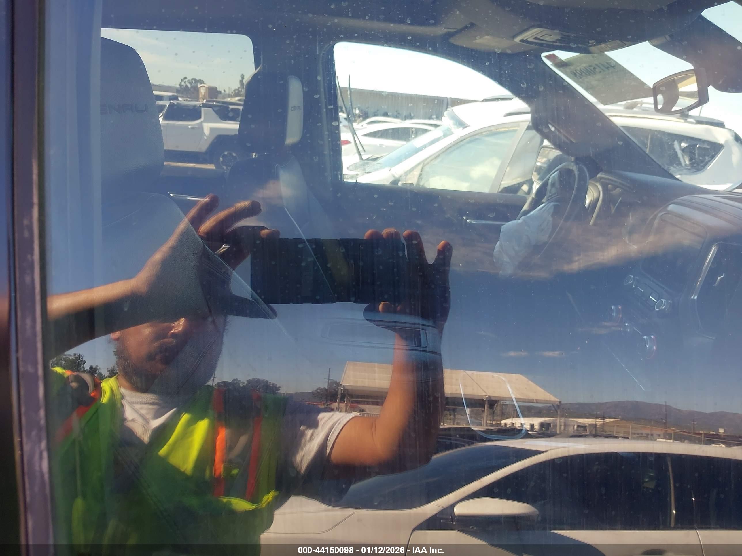 GMC SIERRA image 5