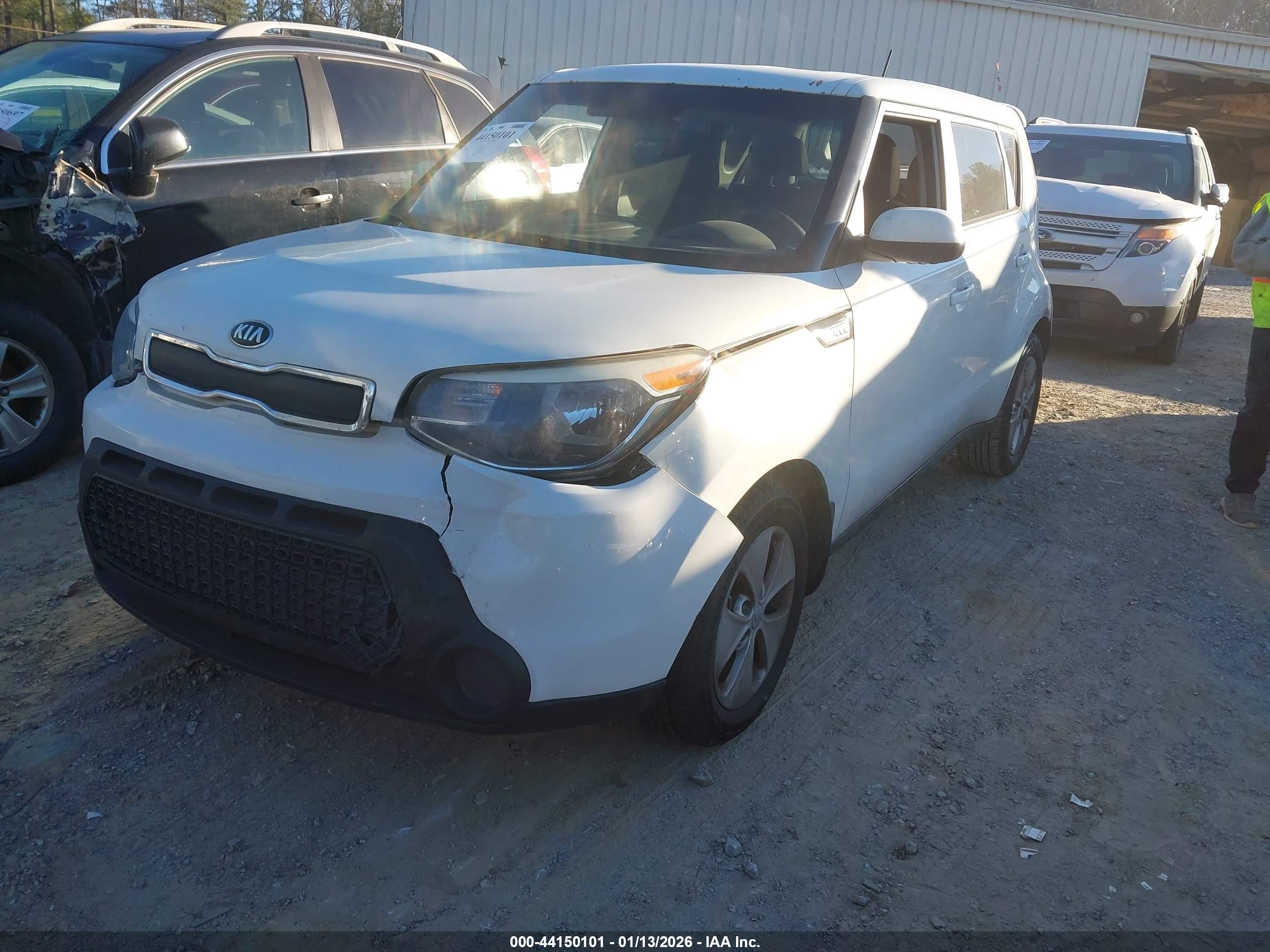 KIA SOUL image 2