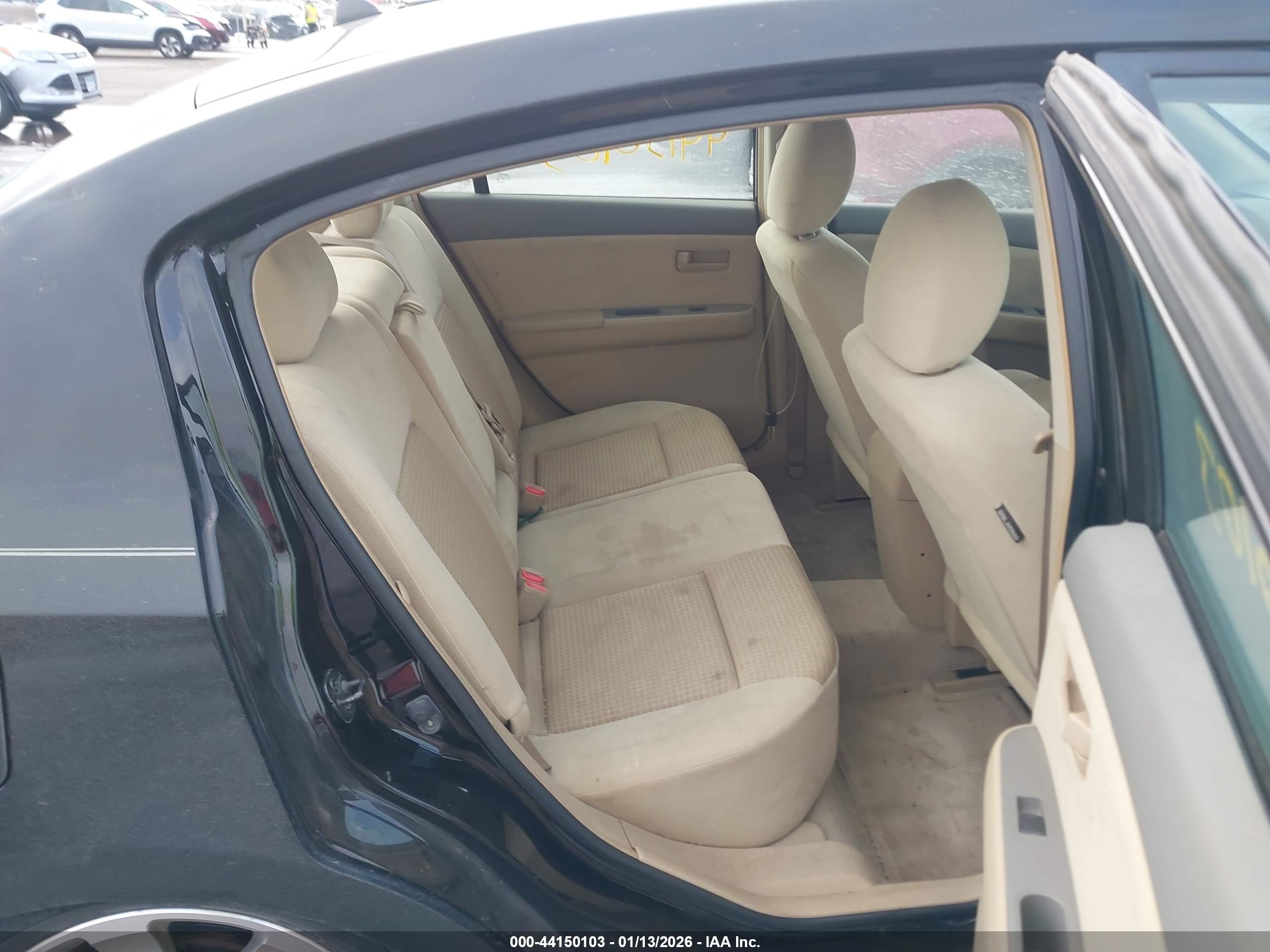 NISSAN SENTRA image 8