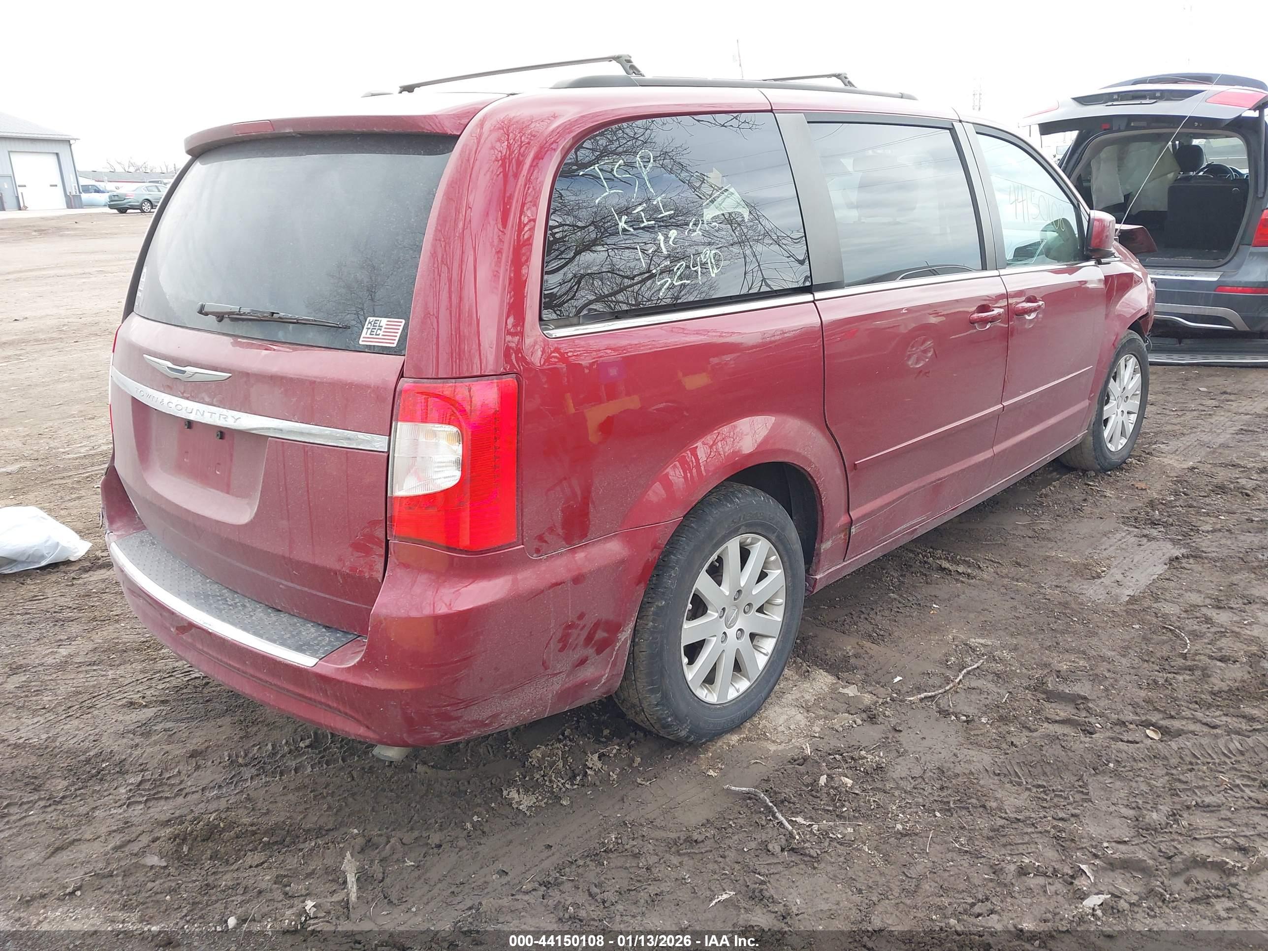 CHRYSLER TOWN image 4