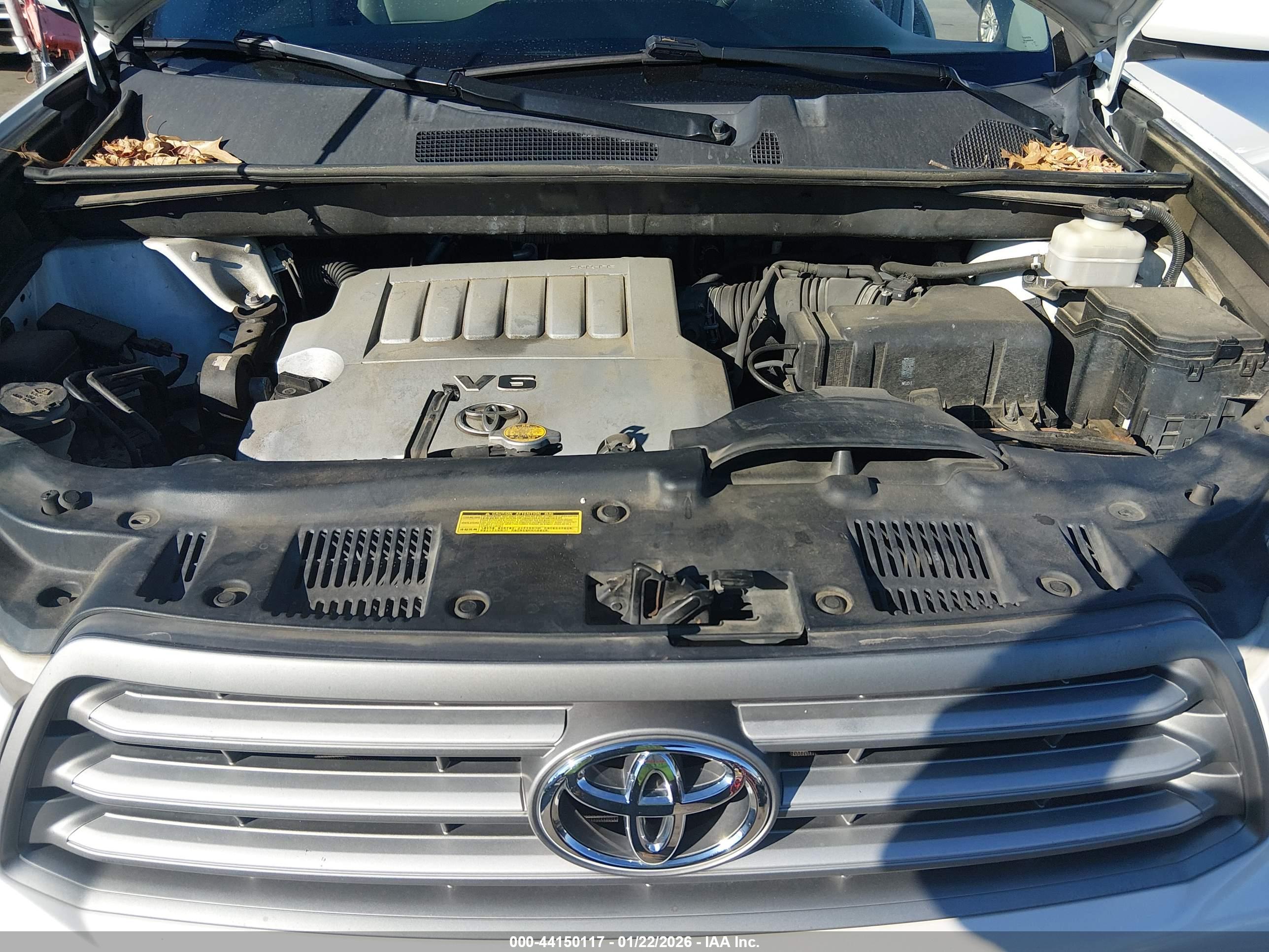 TOYOTA HIGHLANDER image 10