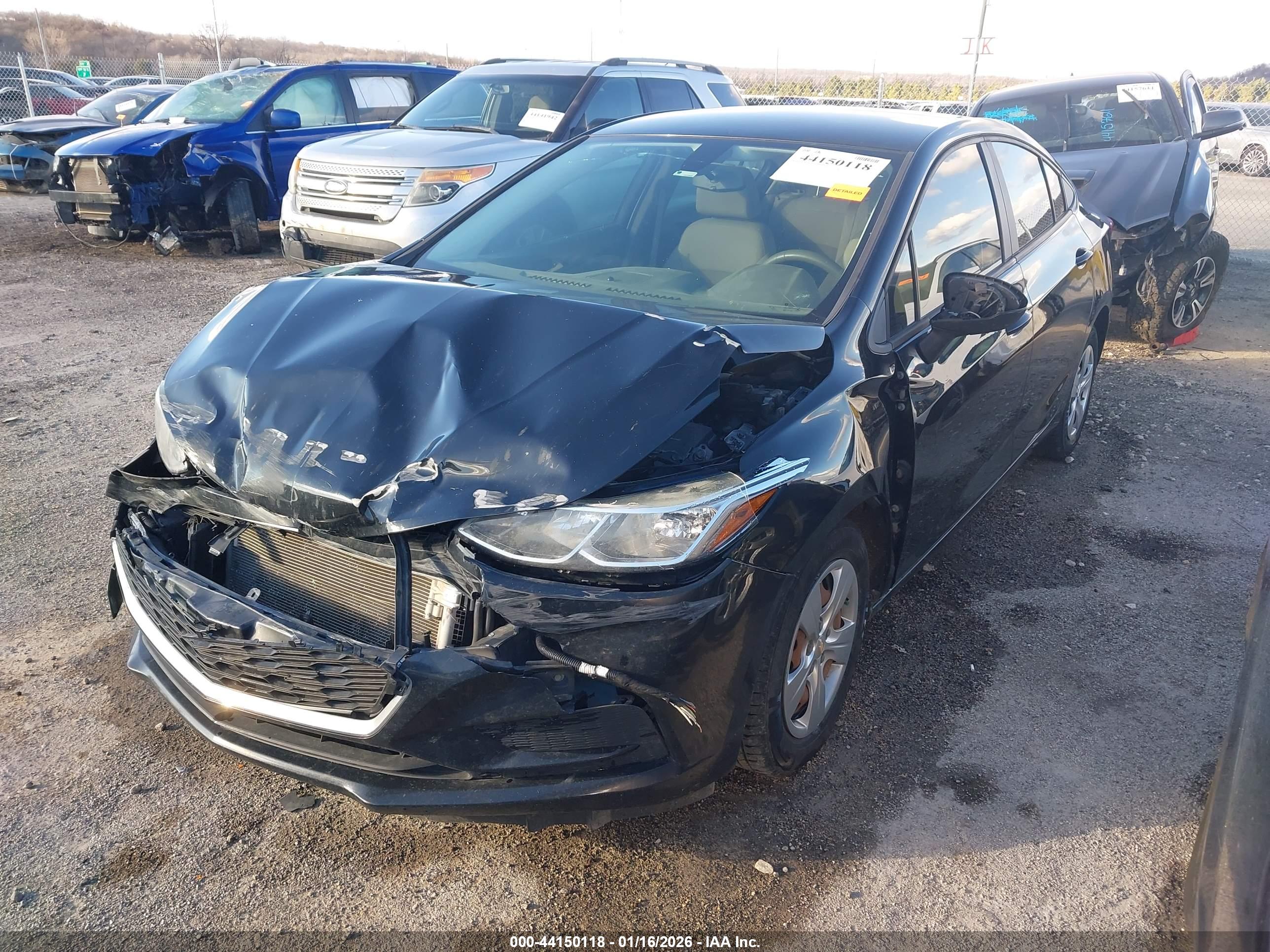 CHEVROLET CRUZE image 2