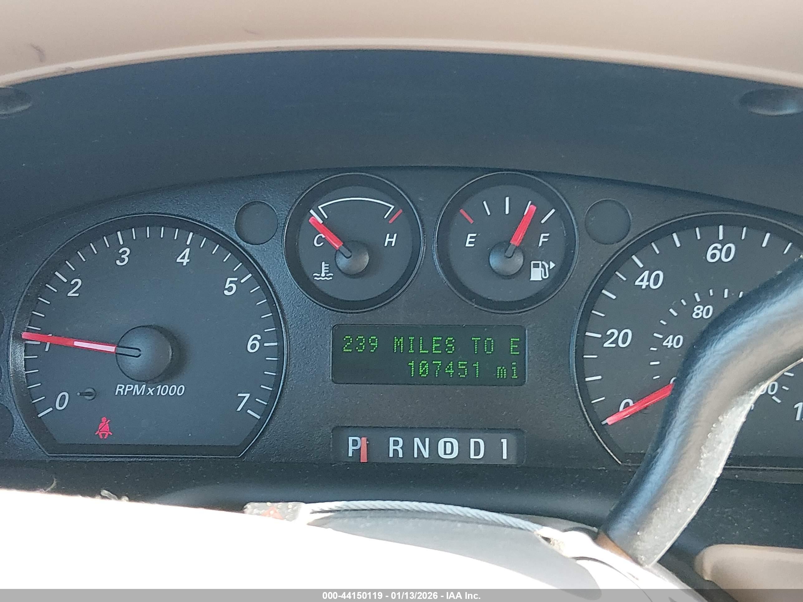 FORD TAURUS image 7