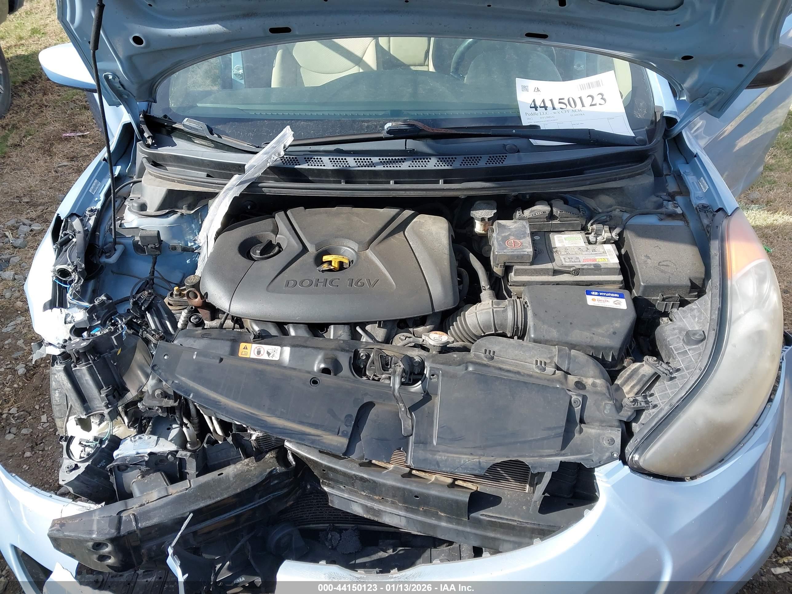 HYUNDAI ELANTRA image 10