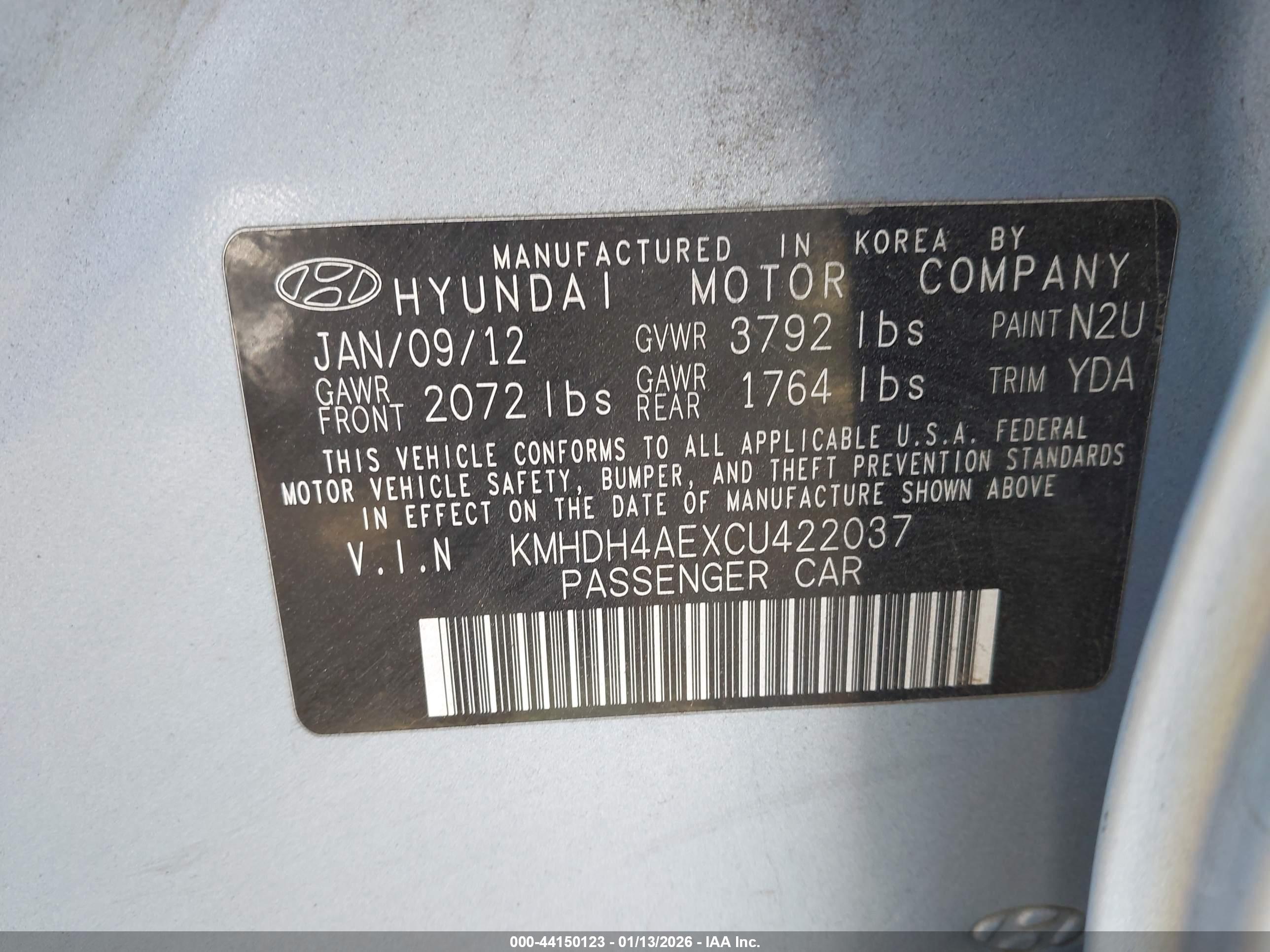 HYUNDAI ELANTRA image 9