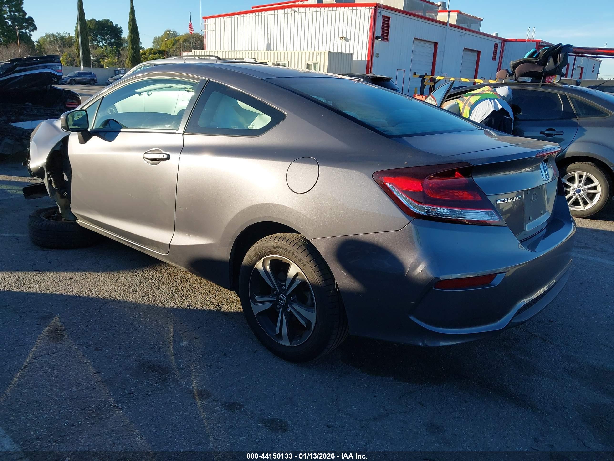 HONDA CIVIC image 3