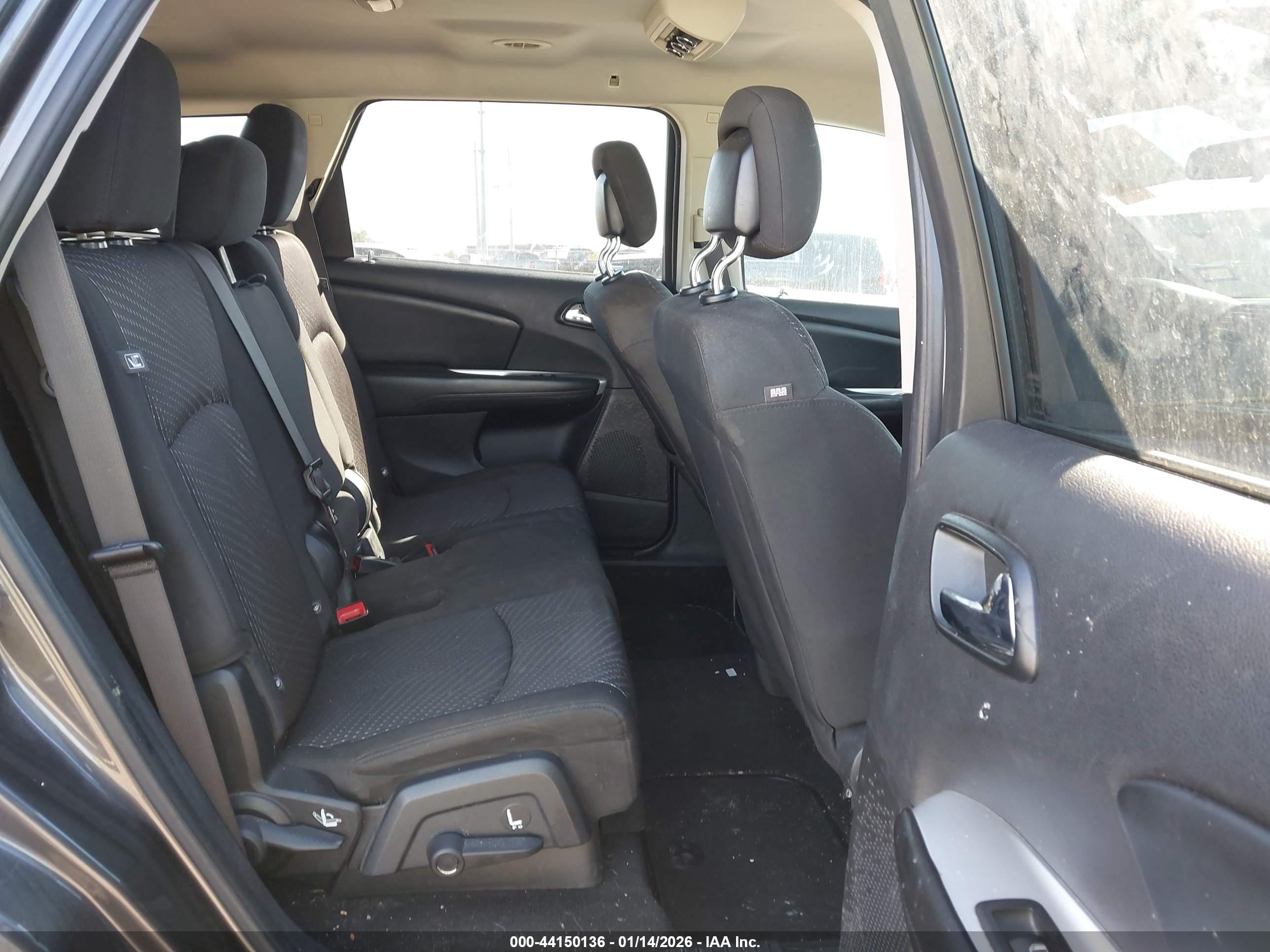 DODGE JOURNEY image 8